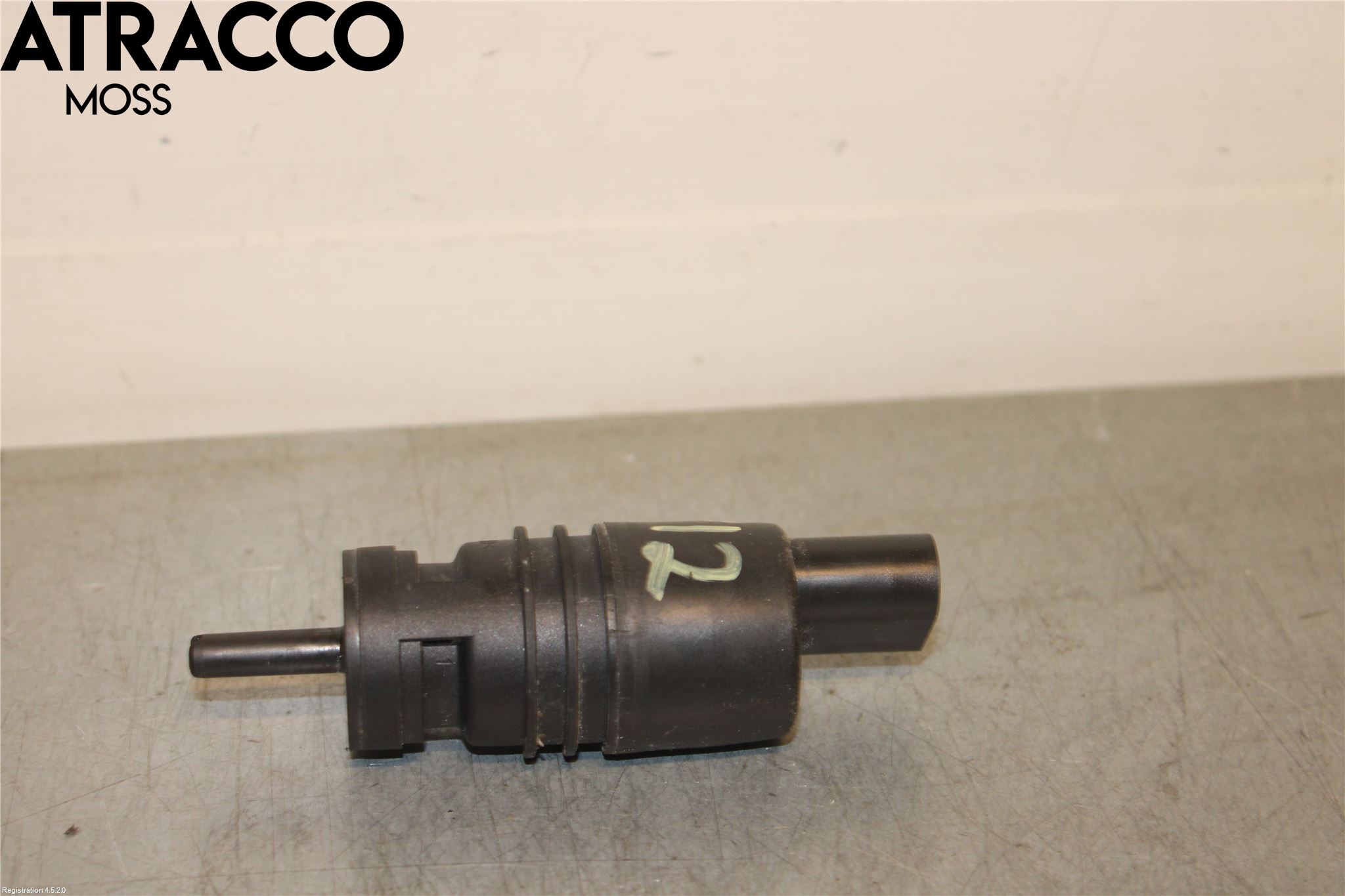 Mercedes-Benz MB VITO/VIANO (W639) 04-14 Spolarpump Vindruta