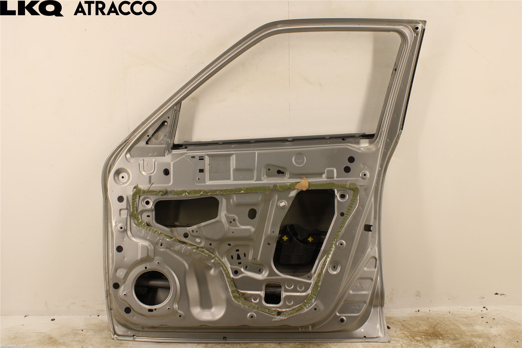 Nissan JUKE 10-14 Dörr Fram Höger