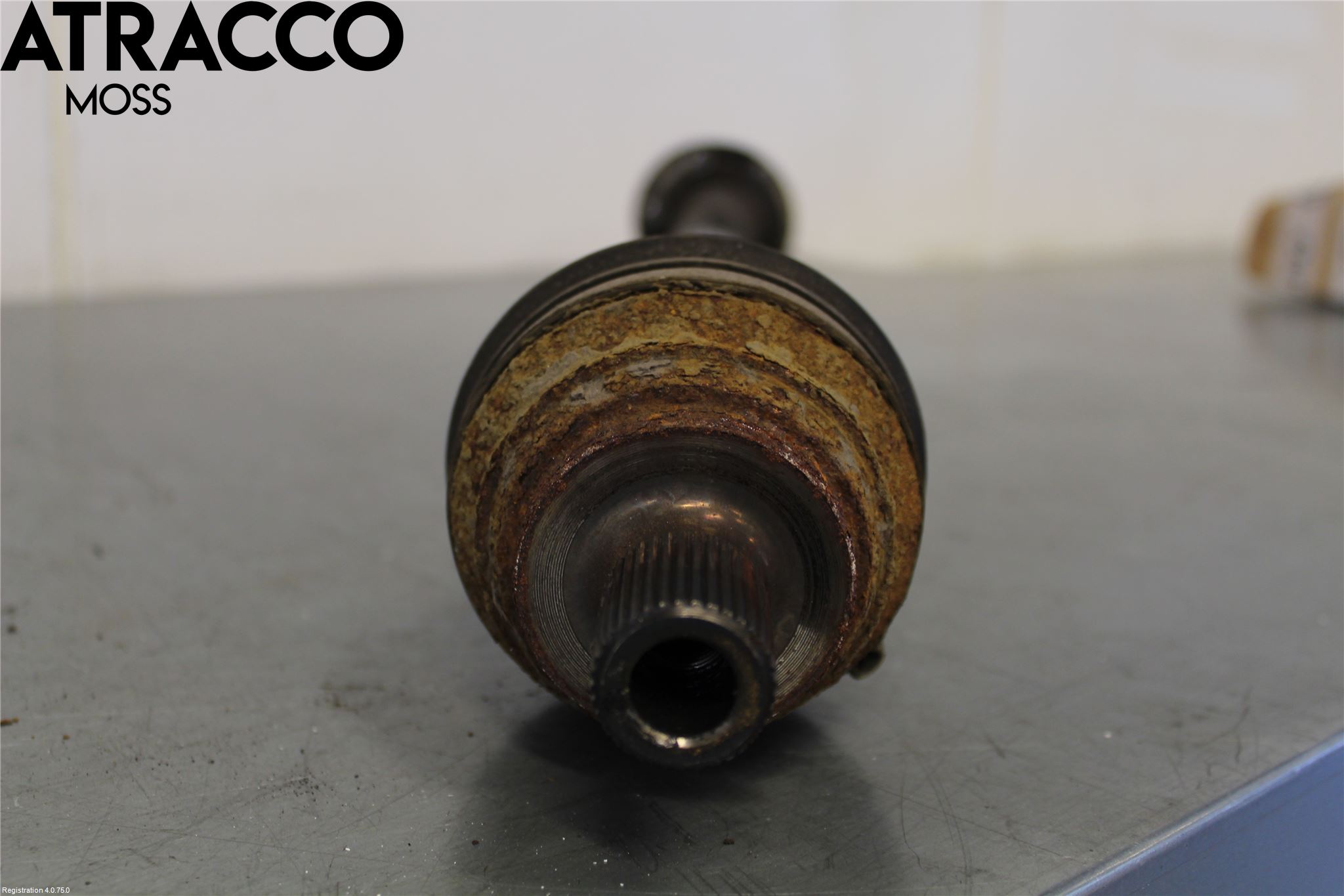 Volkswagen VW GOLF VI 09-13 Drivaxel Fram Höger