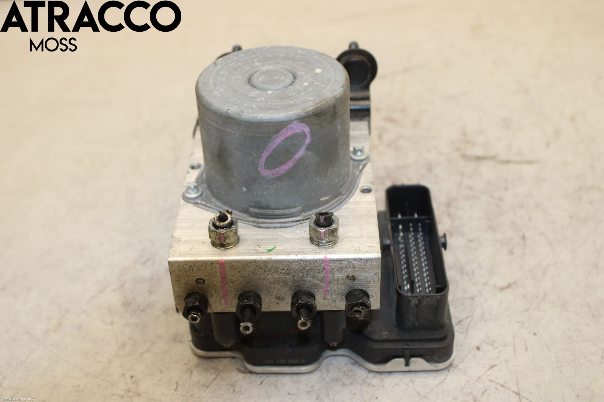 Toyota YARIS CROSS XP21 21- Abs Hydraulaggregat