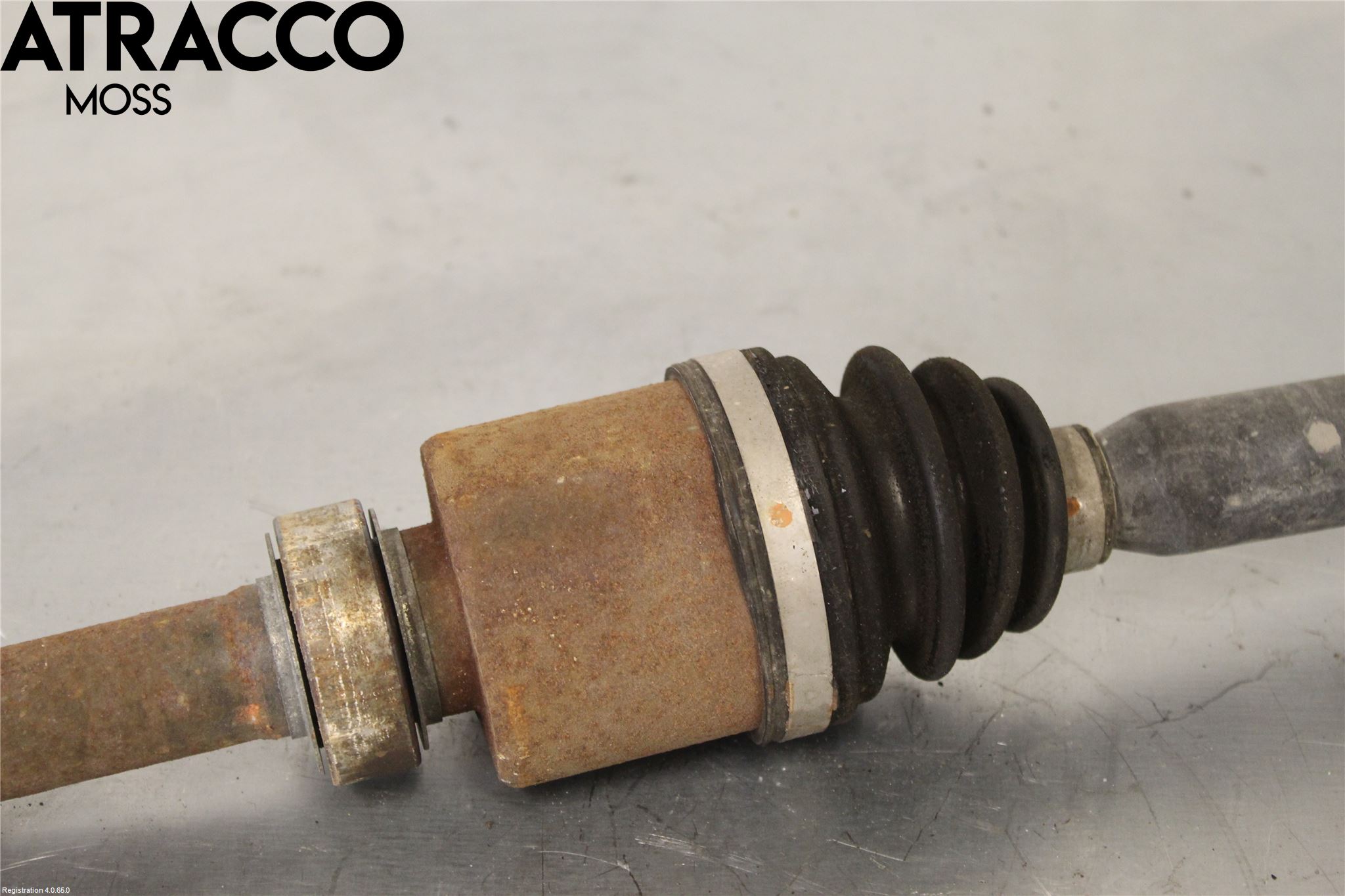 Nissan LEAF 11-17 Drivaxel Fram Höger