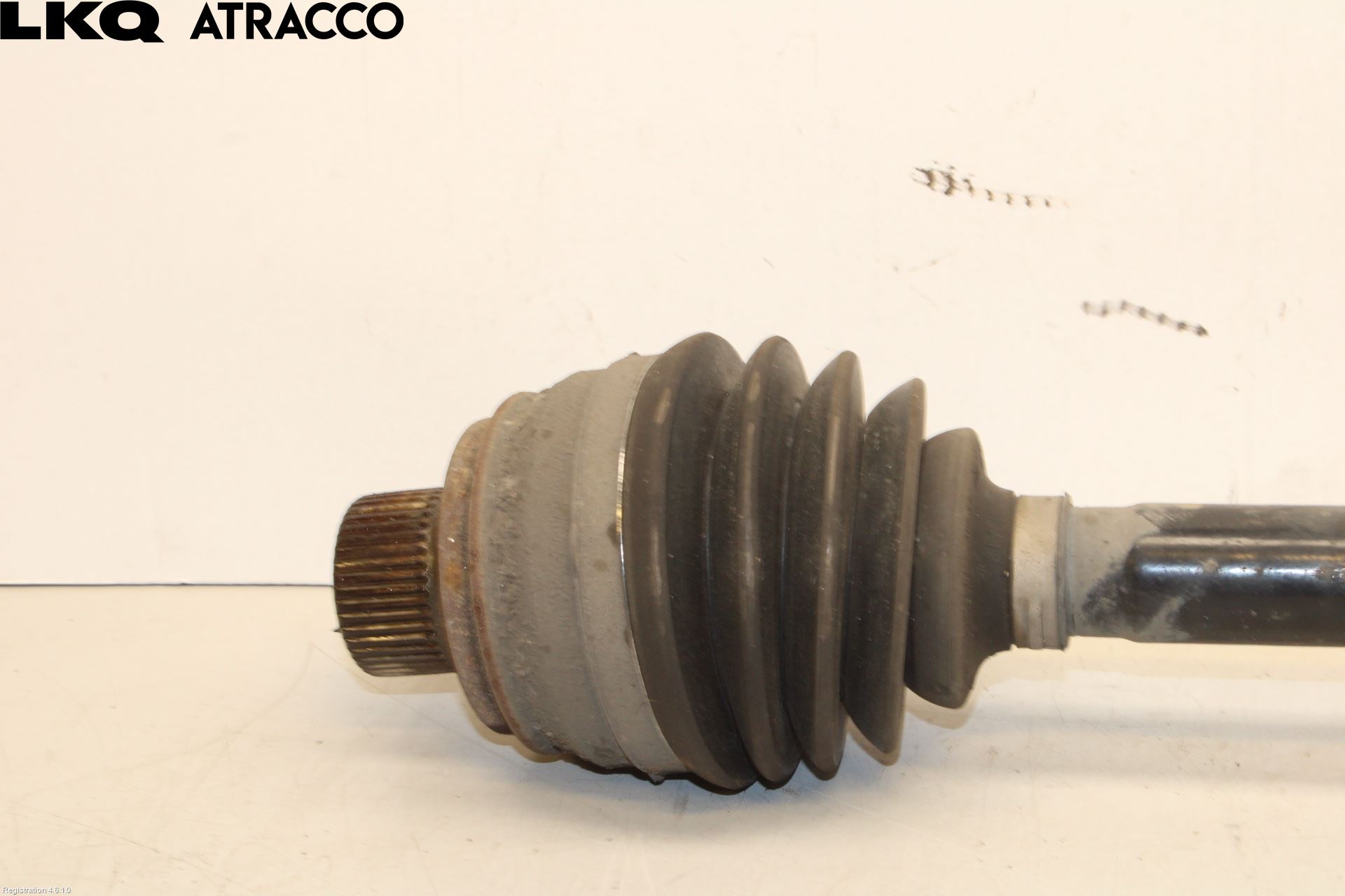 Audi A6 ALLROAD 12-18 Drivaxel Fram Vänster