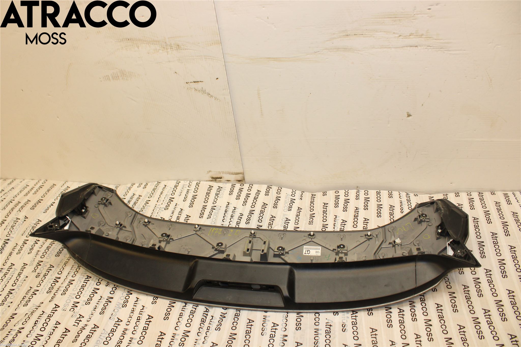 Mitsubishi ECLIPS CROSS Spoiler Baklucka