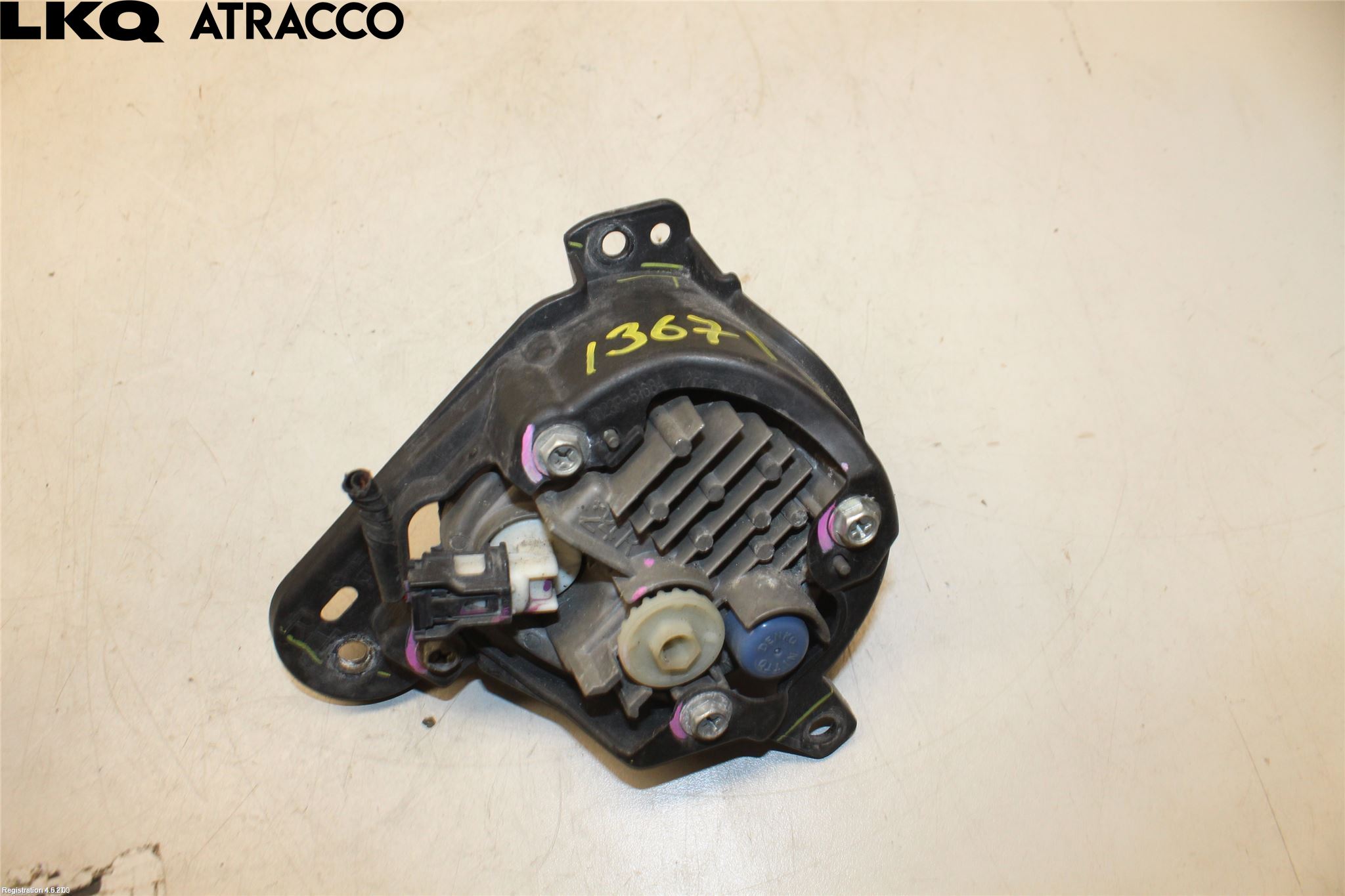 Mazda 2 (DJ) 15-22 Dimljus-Varselljus Fram