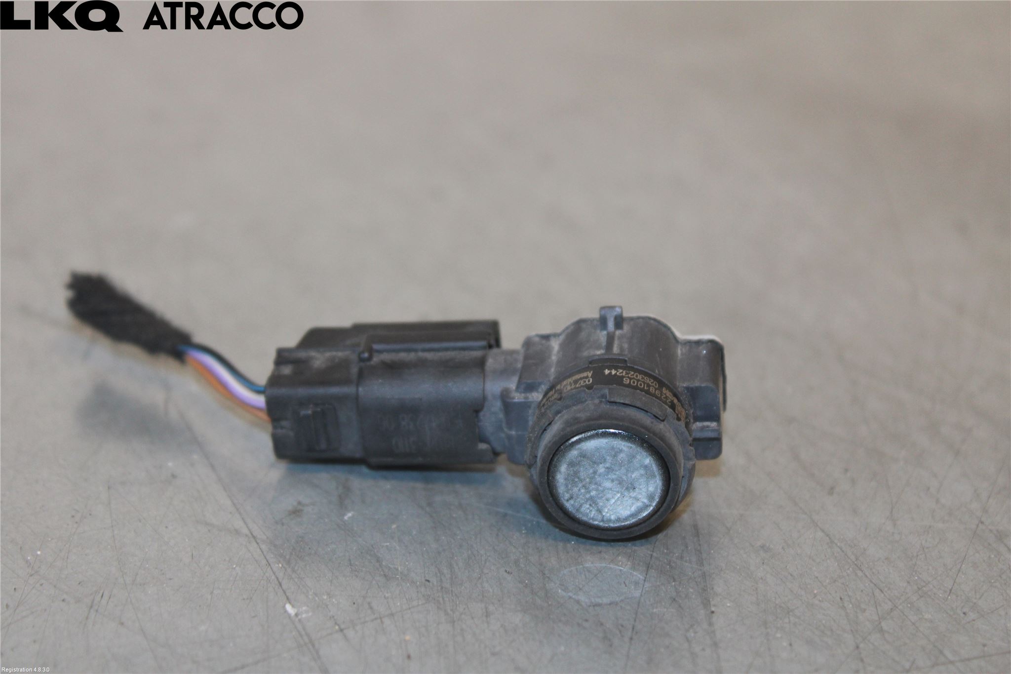 Opel AMPERA 17- Parkeringshjälp Frontsensor