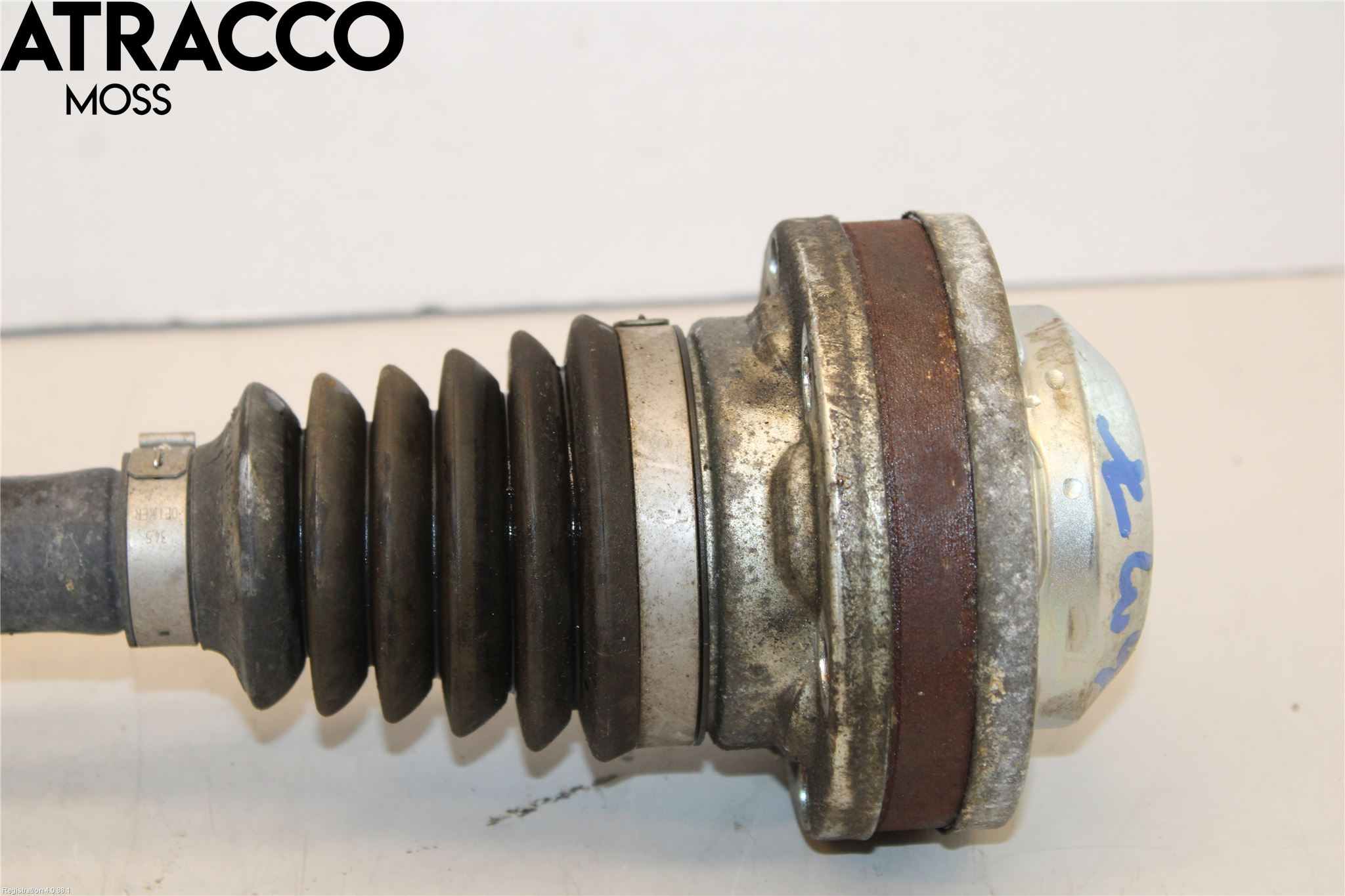 Skoda ROOMSTER Drivaxel Fram Vänster