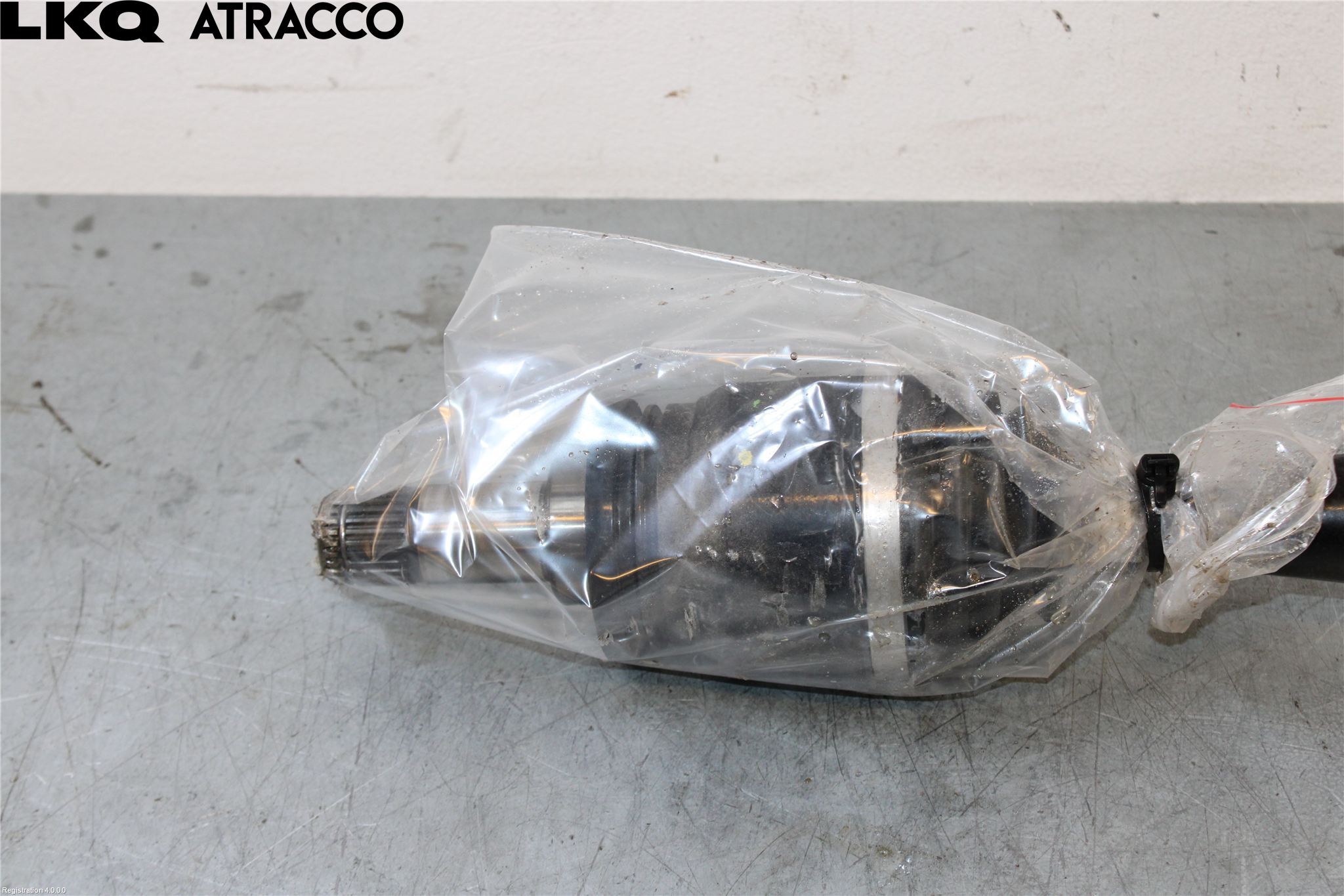 BMW X1/iX1 U11 23- Drivaxel Bak Vänster