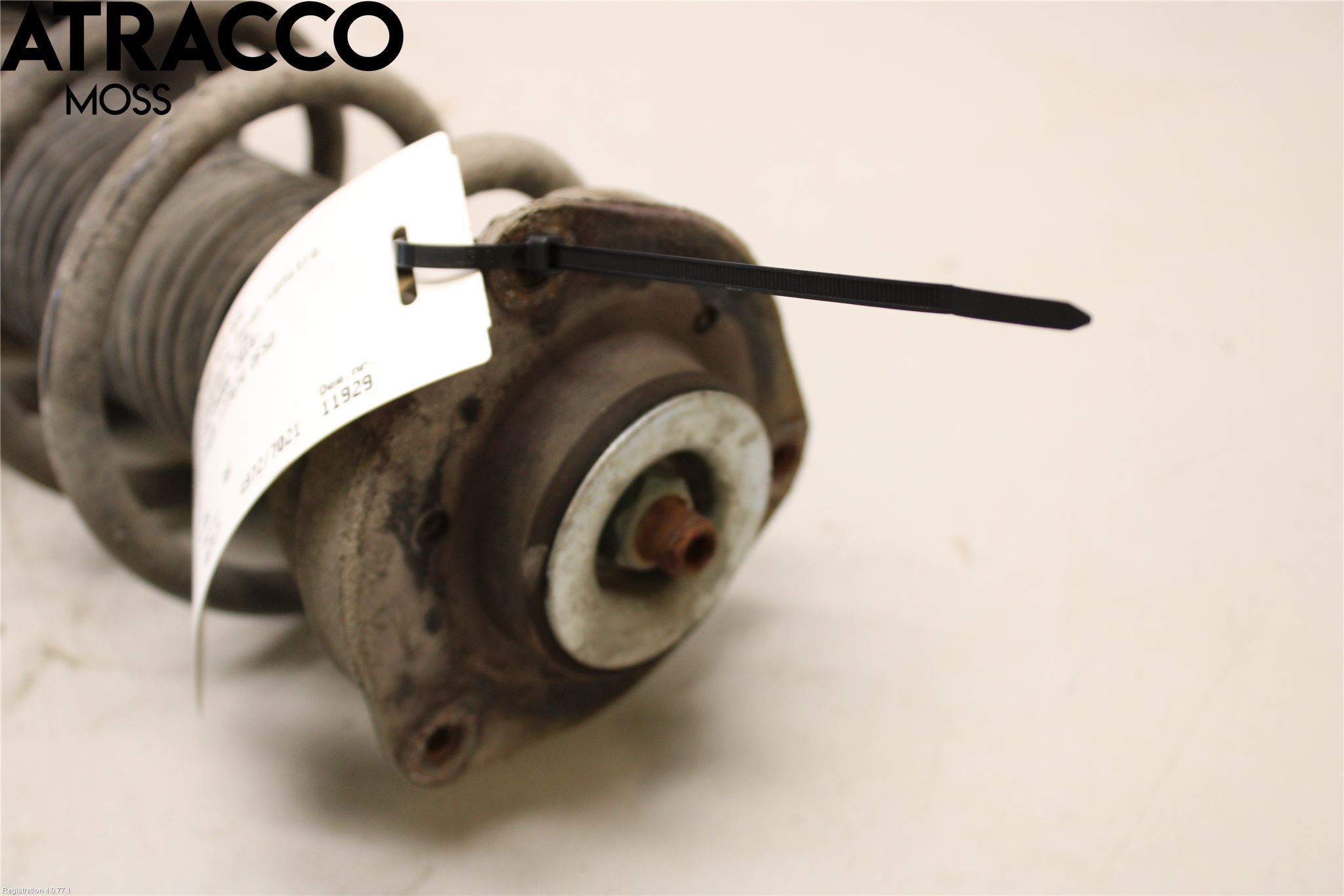 Volkswagen VW CADDY 16-20 Fjäderben Fram Vänster