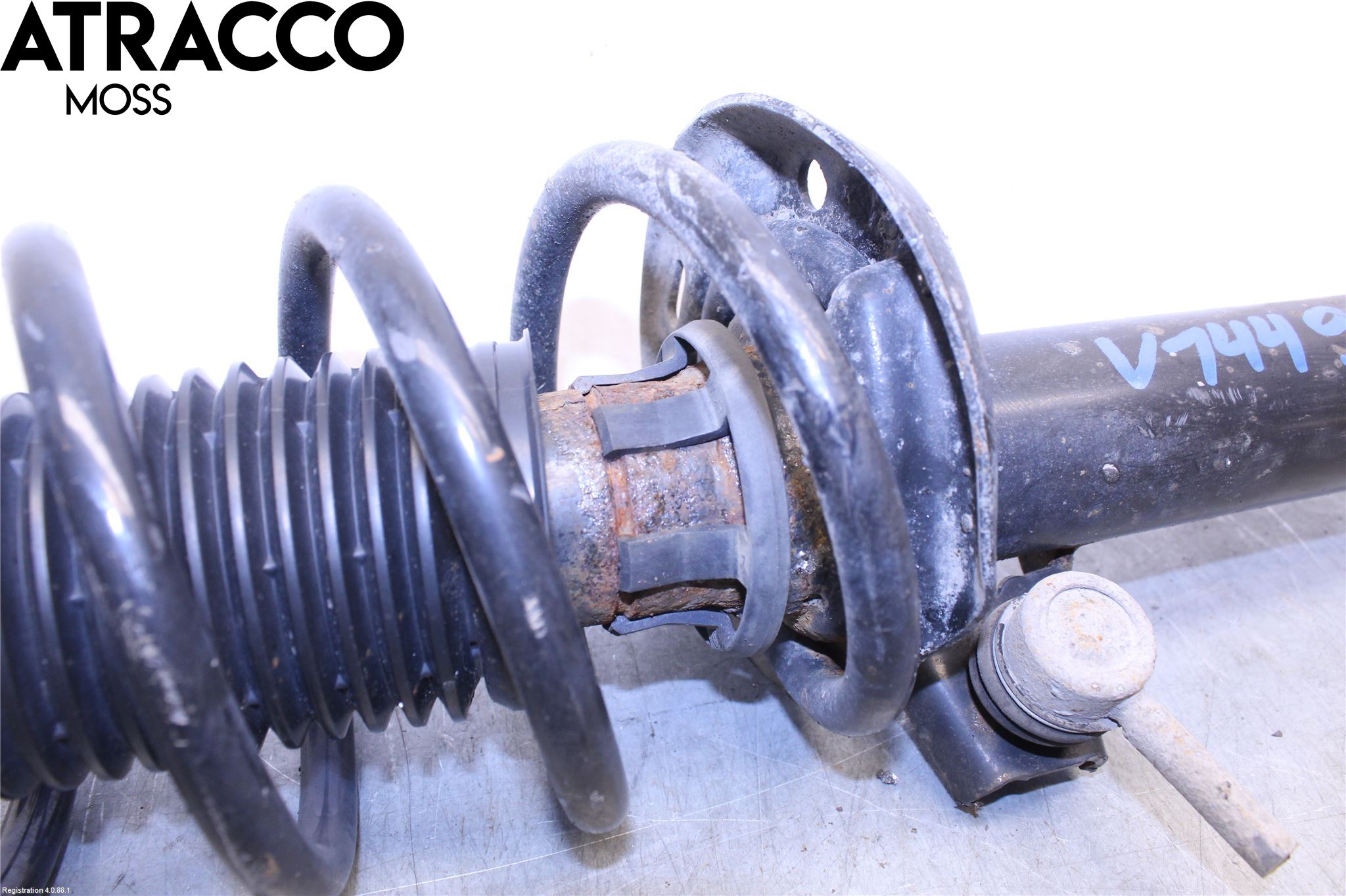 Volkswagen VW CADDY 16-20 Fjäderben Fram Vänster
