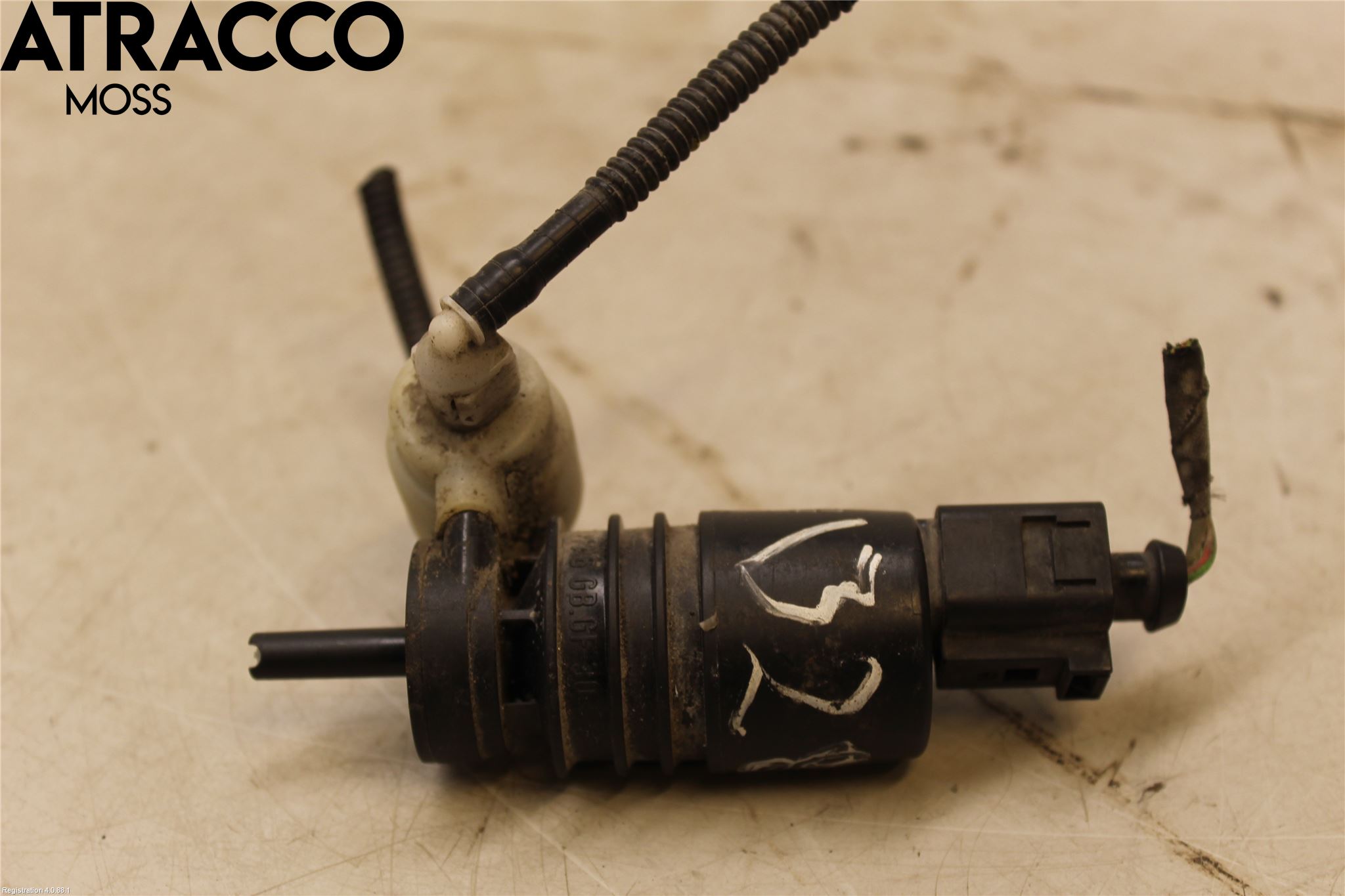Volkswagen VW GOLF VI 09-13 Spolarpump Vindruta