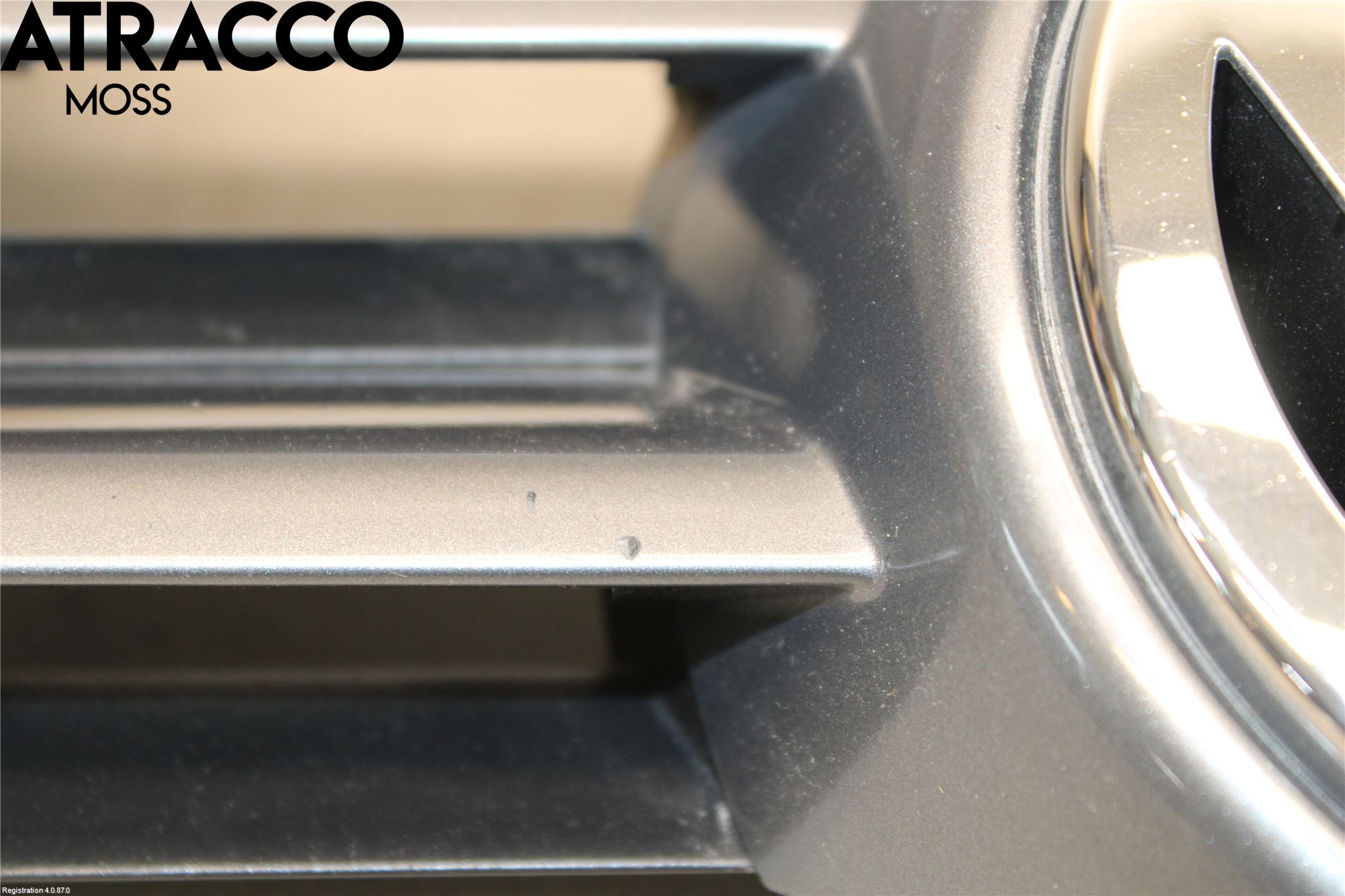 Volkswagen VW GOLF V 04-09 Grill Komp