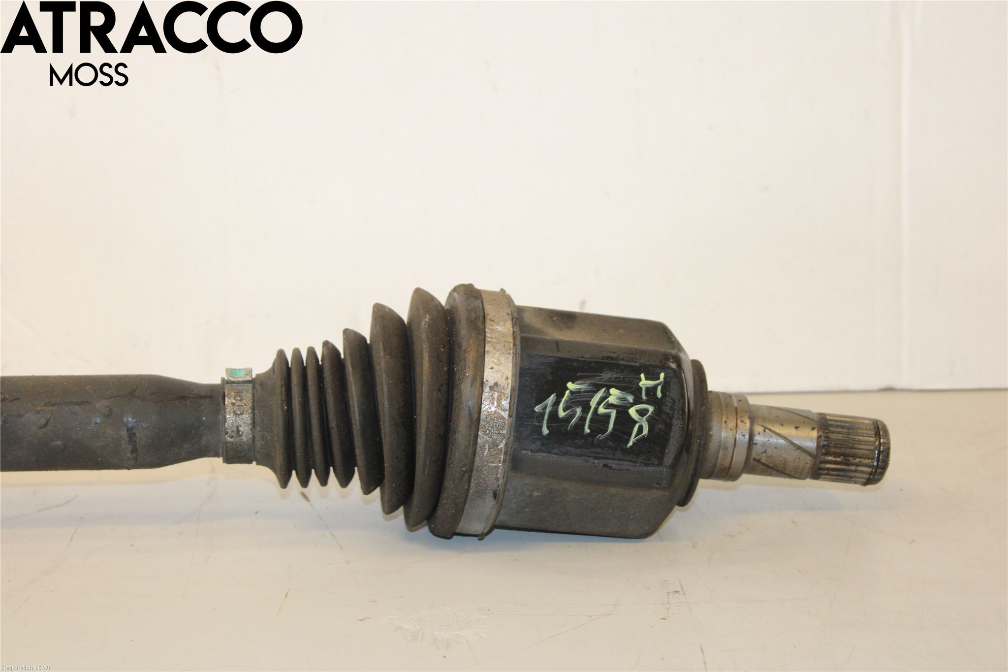 Alfa 159 Drivaxel Fram Höger