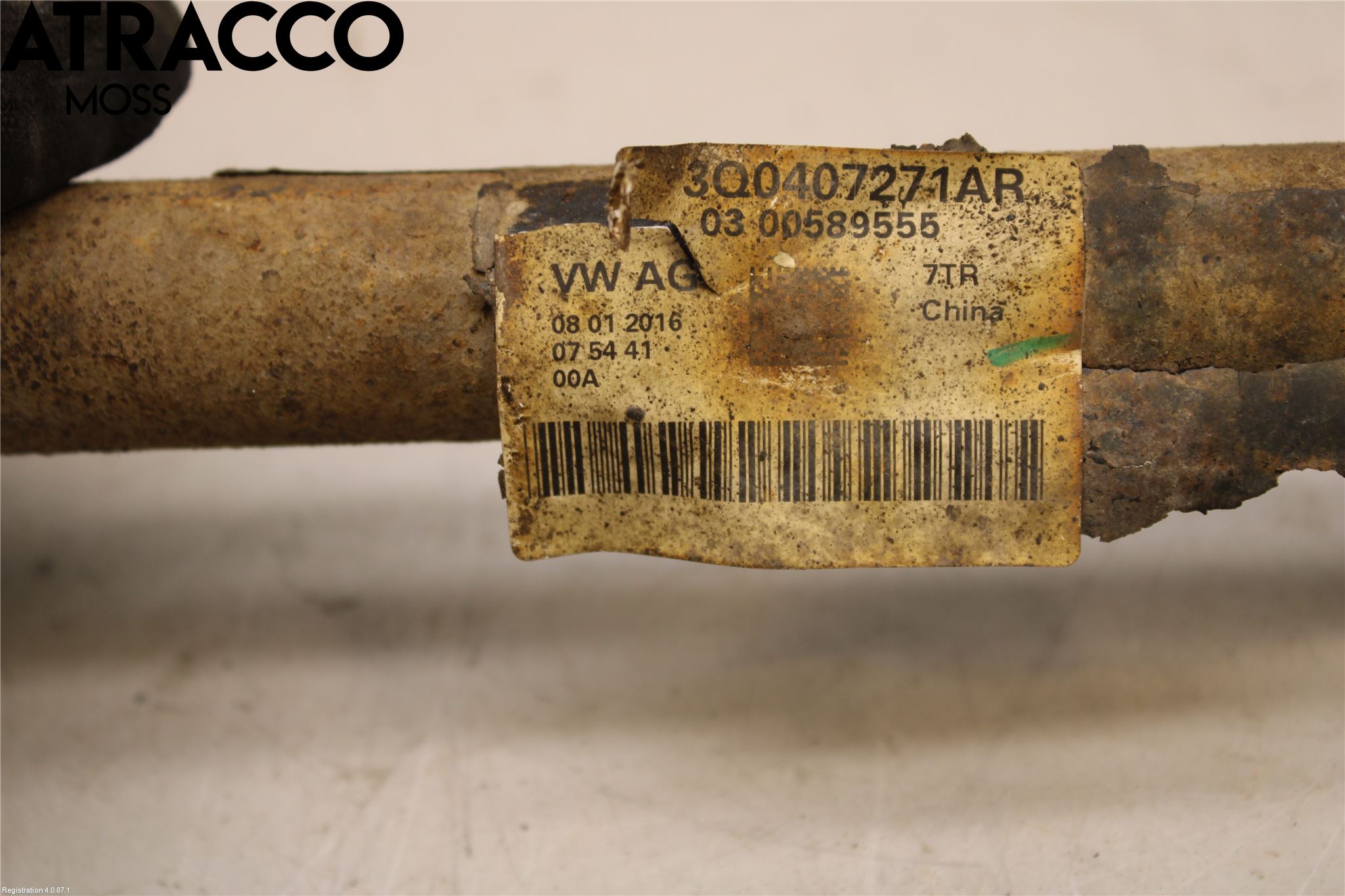Volkswagen VW PASSAT 15-19 Drivaxel Fram Vänster