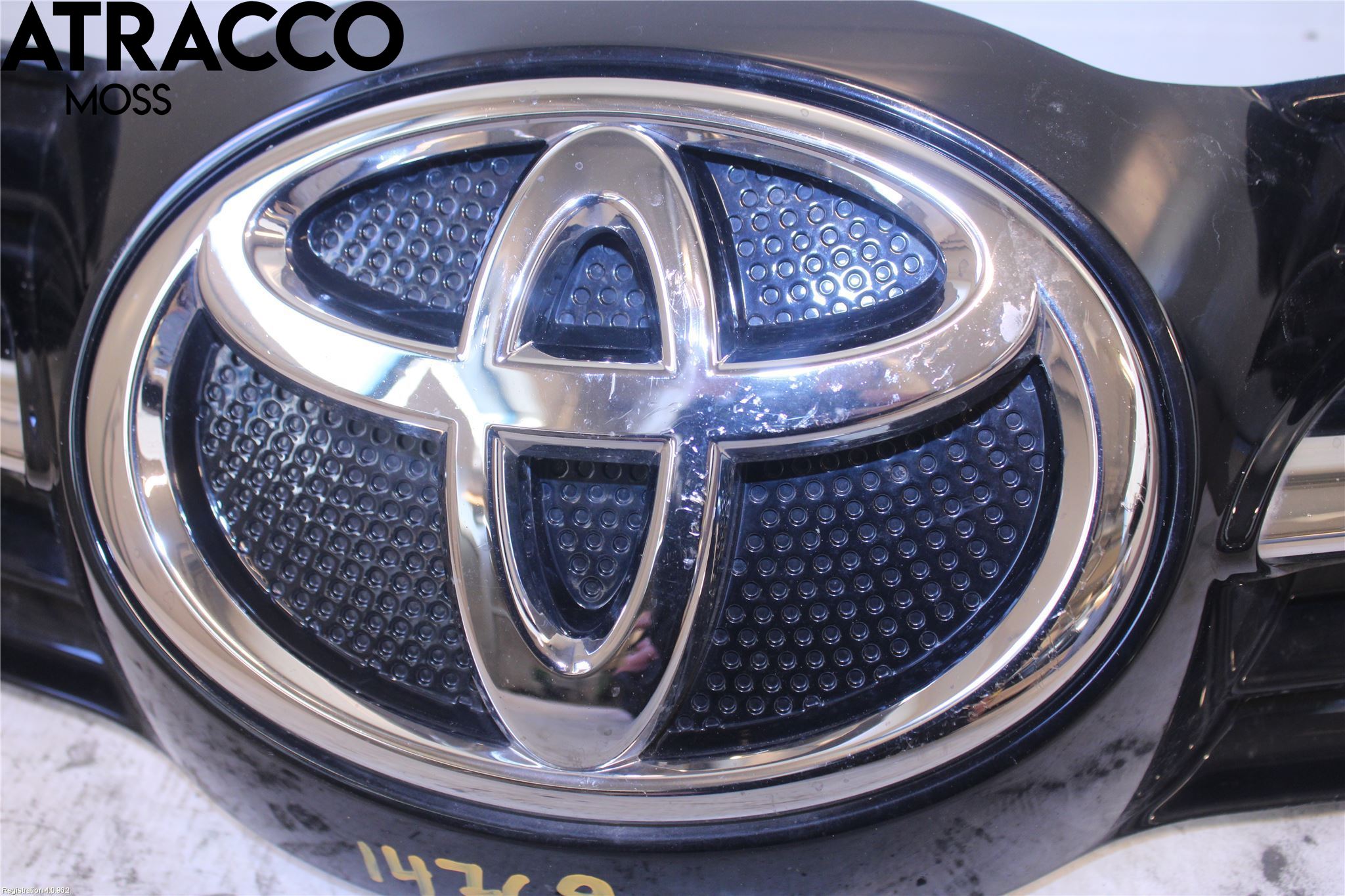 Toyota PROACE II 16- Grilldel Mitt