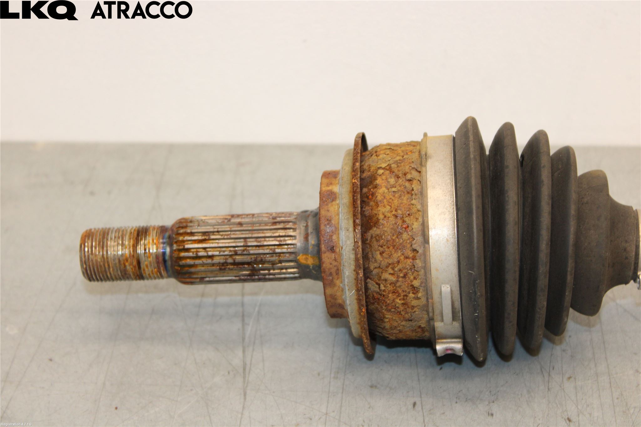 Toyota YARIS XP130 15-20 Drivaxel Fram Höger