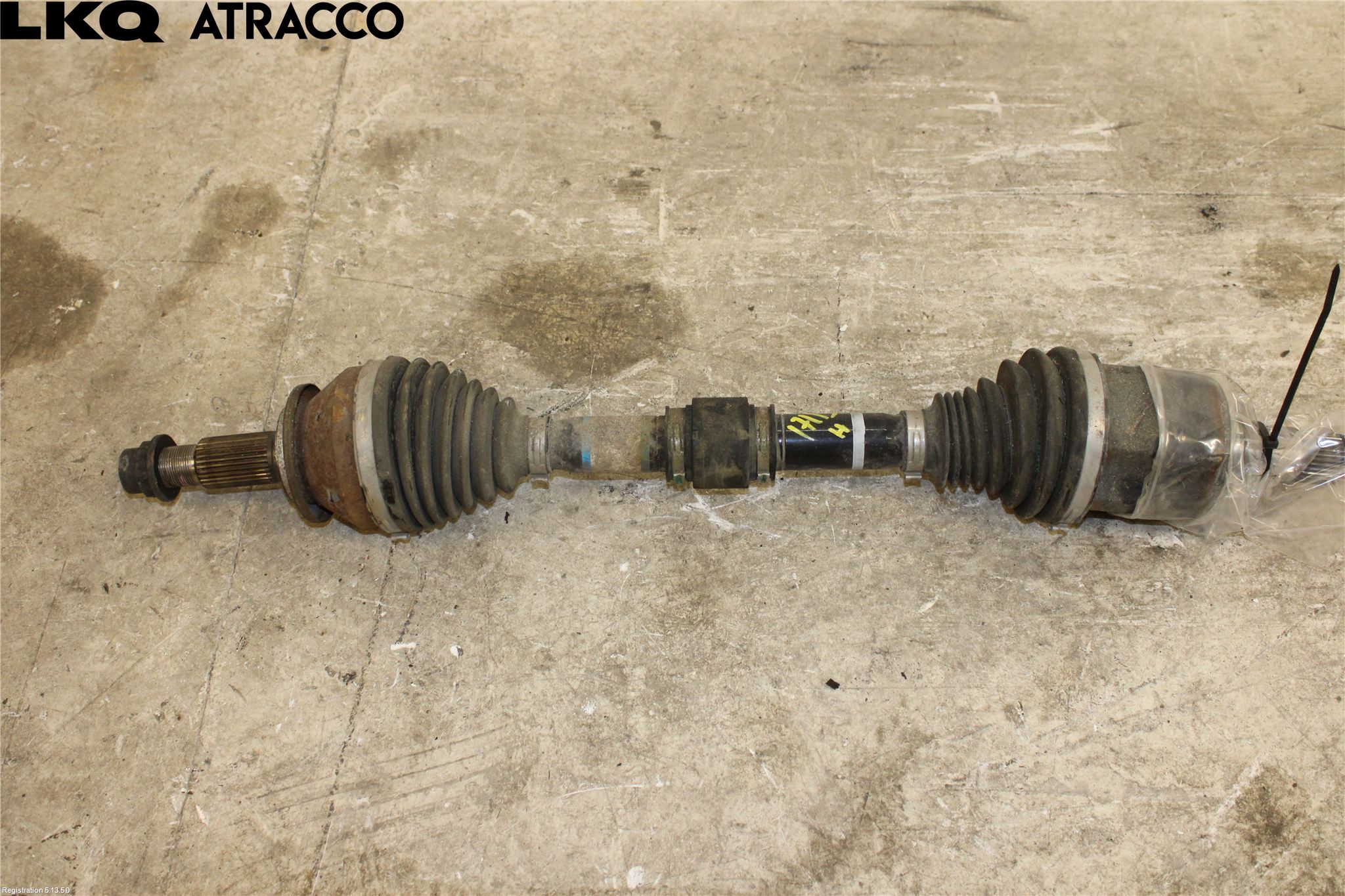 Toyota bZ4X EA10 22- Drivaxel Fram Höger
