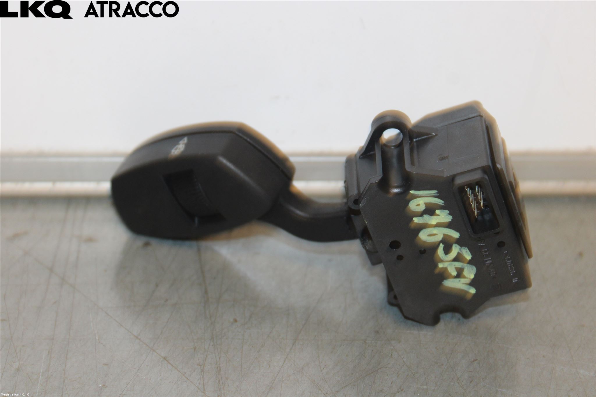 BMW 5 E60/61 Sed/Tou 02-10 Spak Torkar-Spolomk