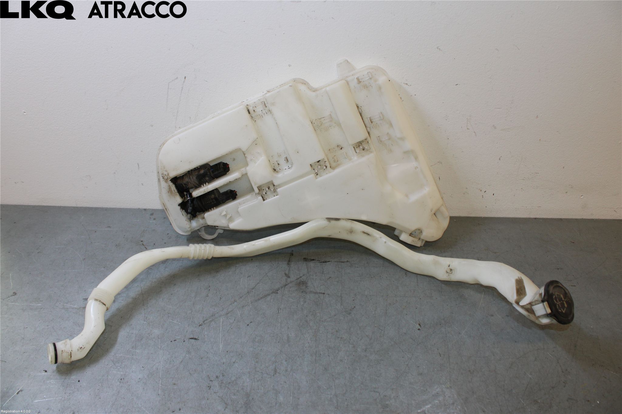 BMW 5 F10/F11/F18 09-17 Spolartank Vindruta