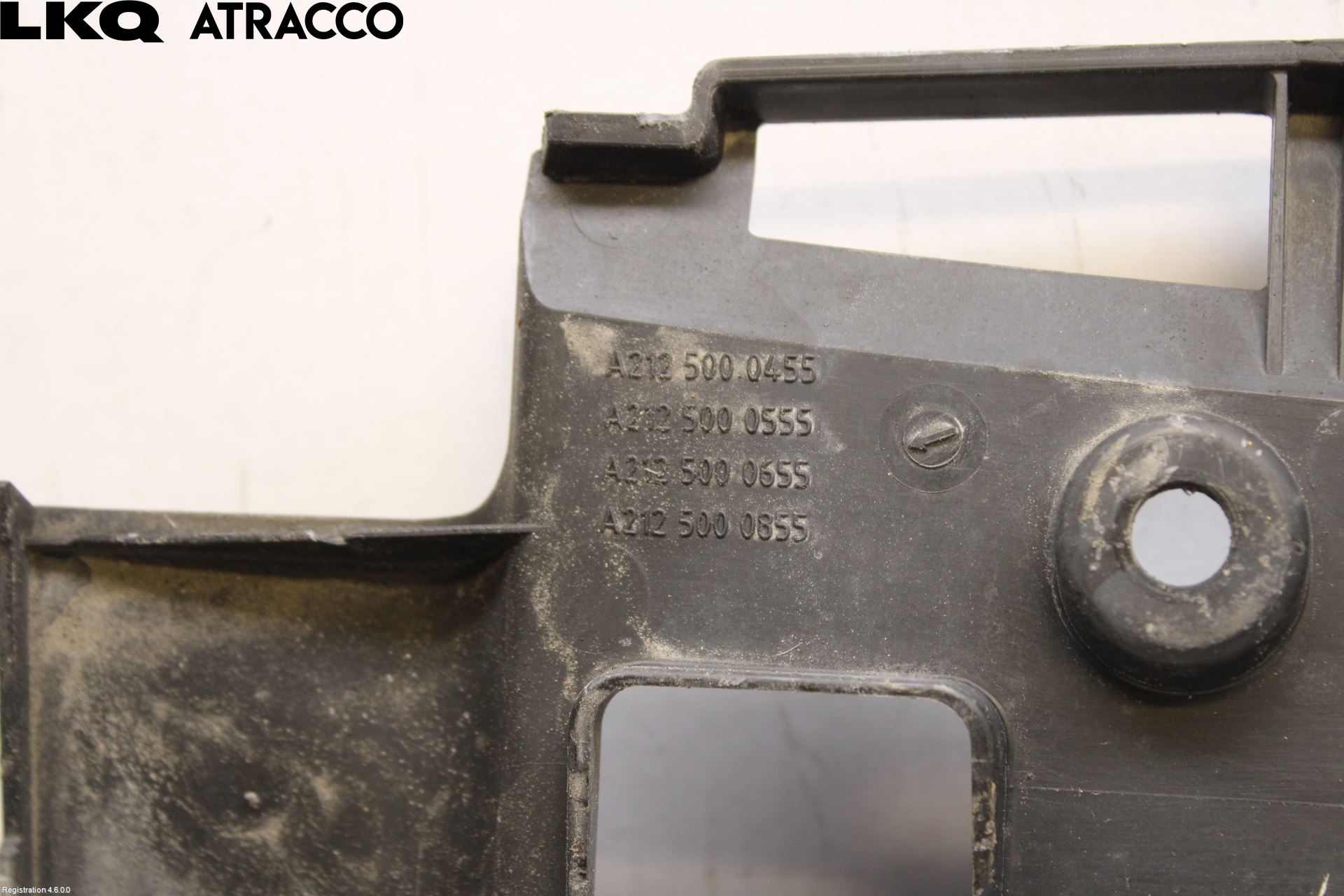 Mercedes-Benz MB E-KLASS (W212) 09-16 Deflektor Plåt-Plast Kylning