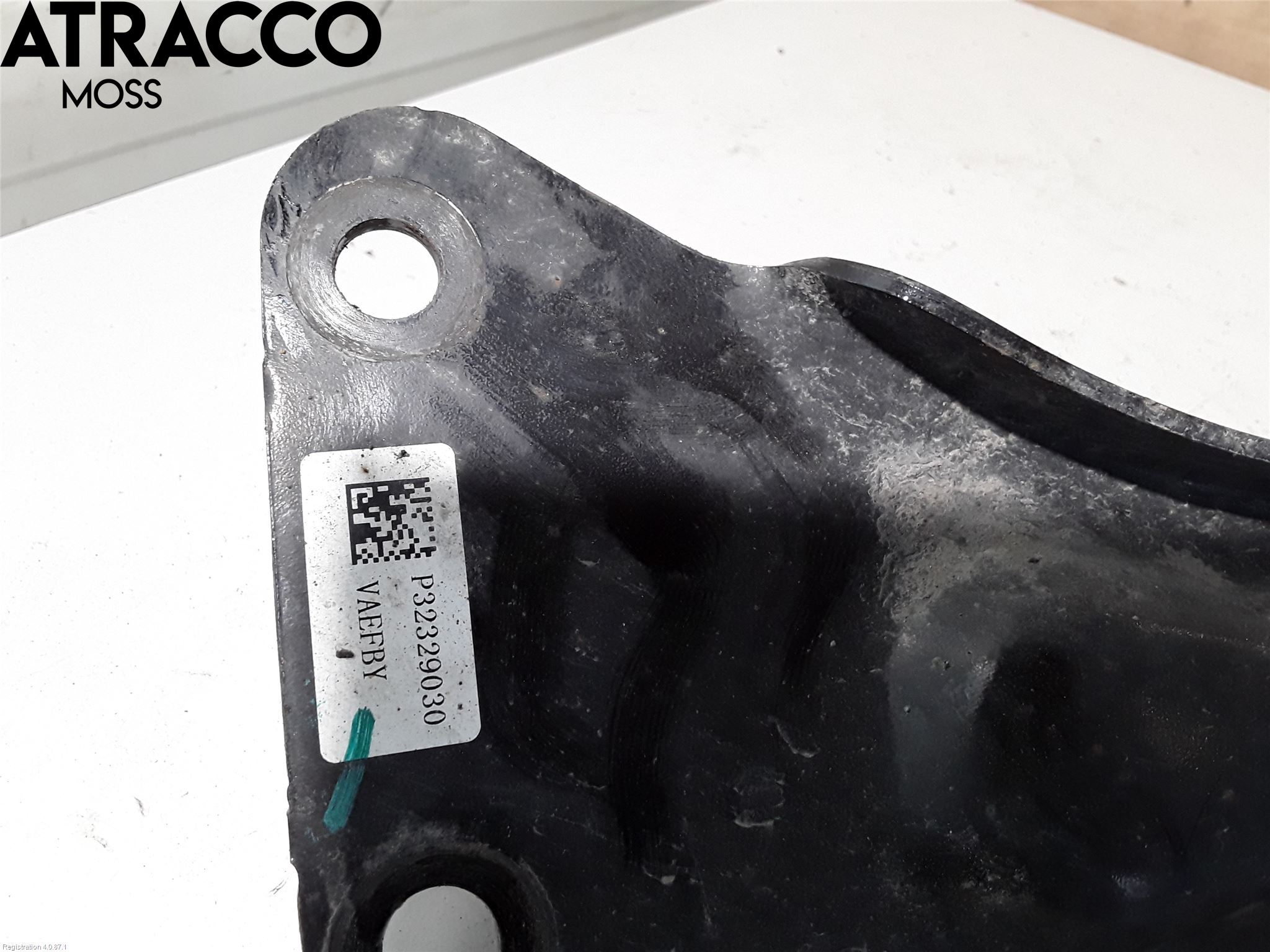 Volvo XC40/RECHARGE 18- Bärarm Bak Vänster
