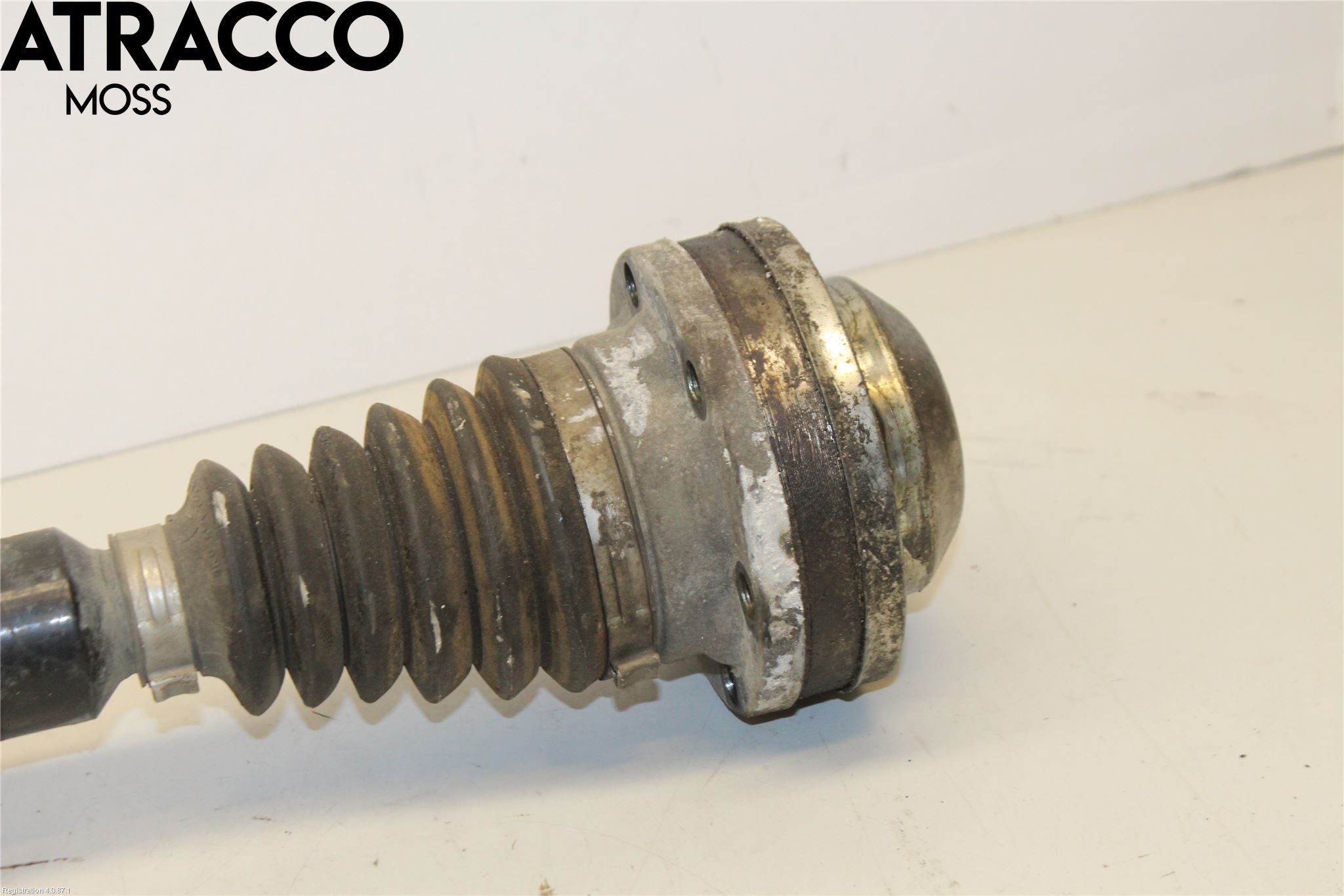 Skoda YETI Drivaxel Fram Höger