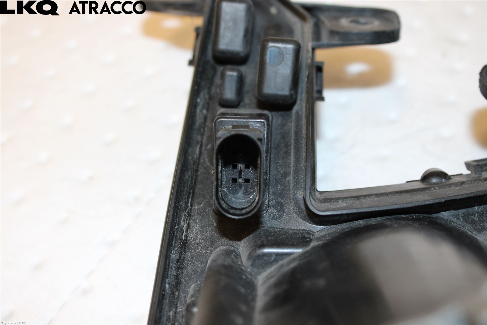Volkswagen VW PASSAT 15-19 Dimljus-Varselljus Fram