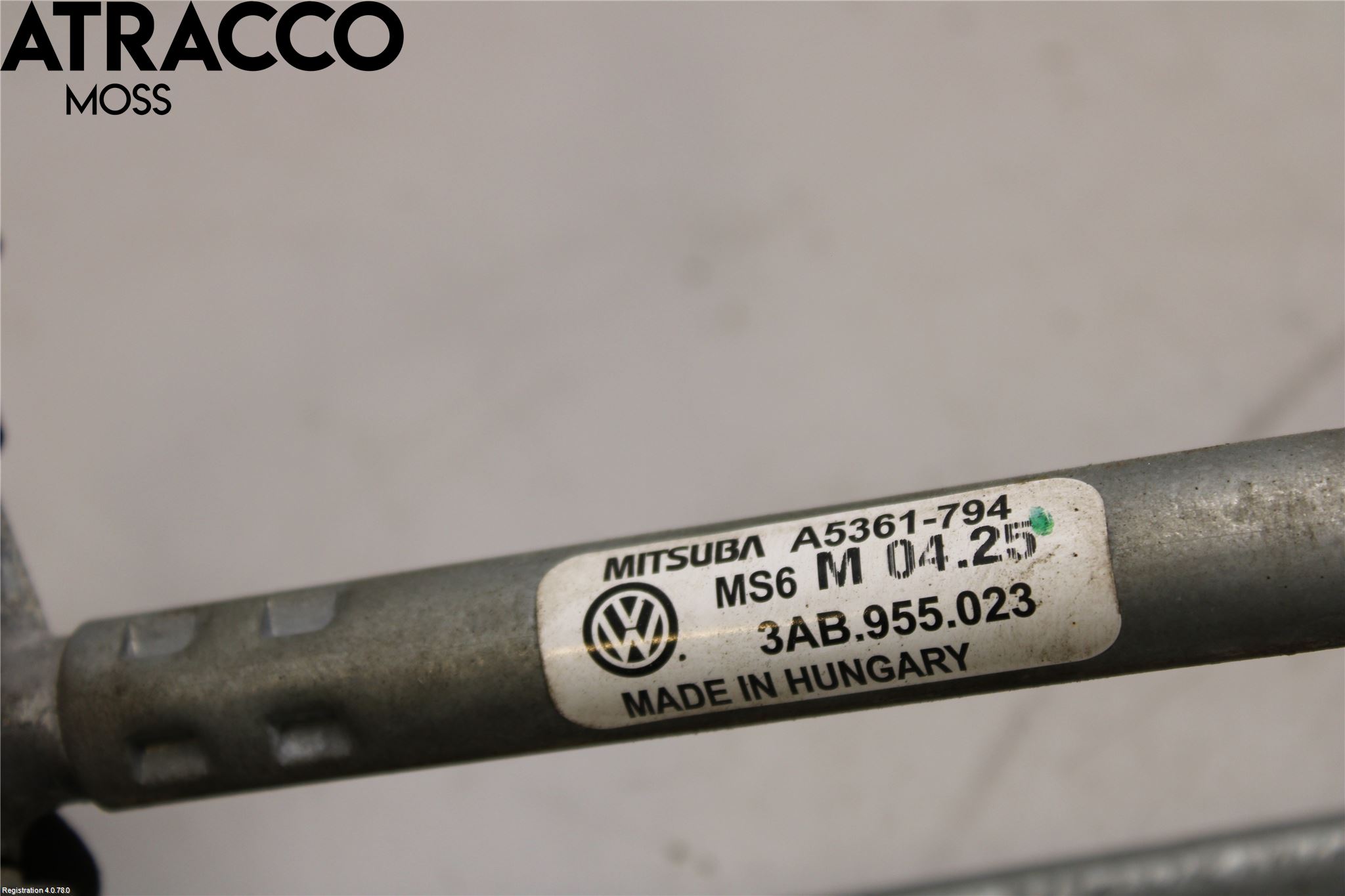 Volkswagen VW PASSAT 11-14 Torkarmotor Vindruta