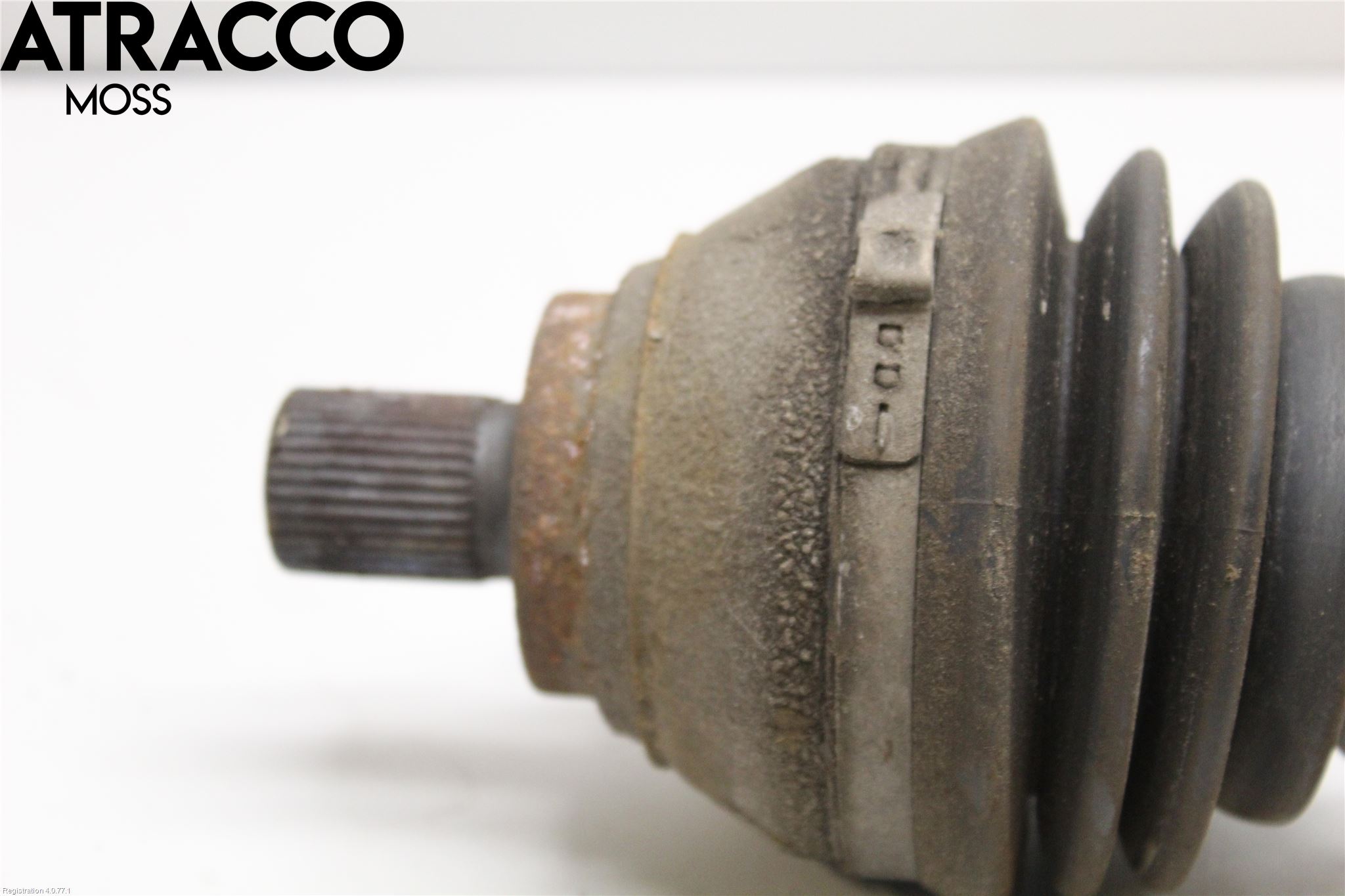 Volkswagen VW TIGUAN 07-16 Drivaxel Fram Höger