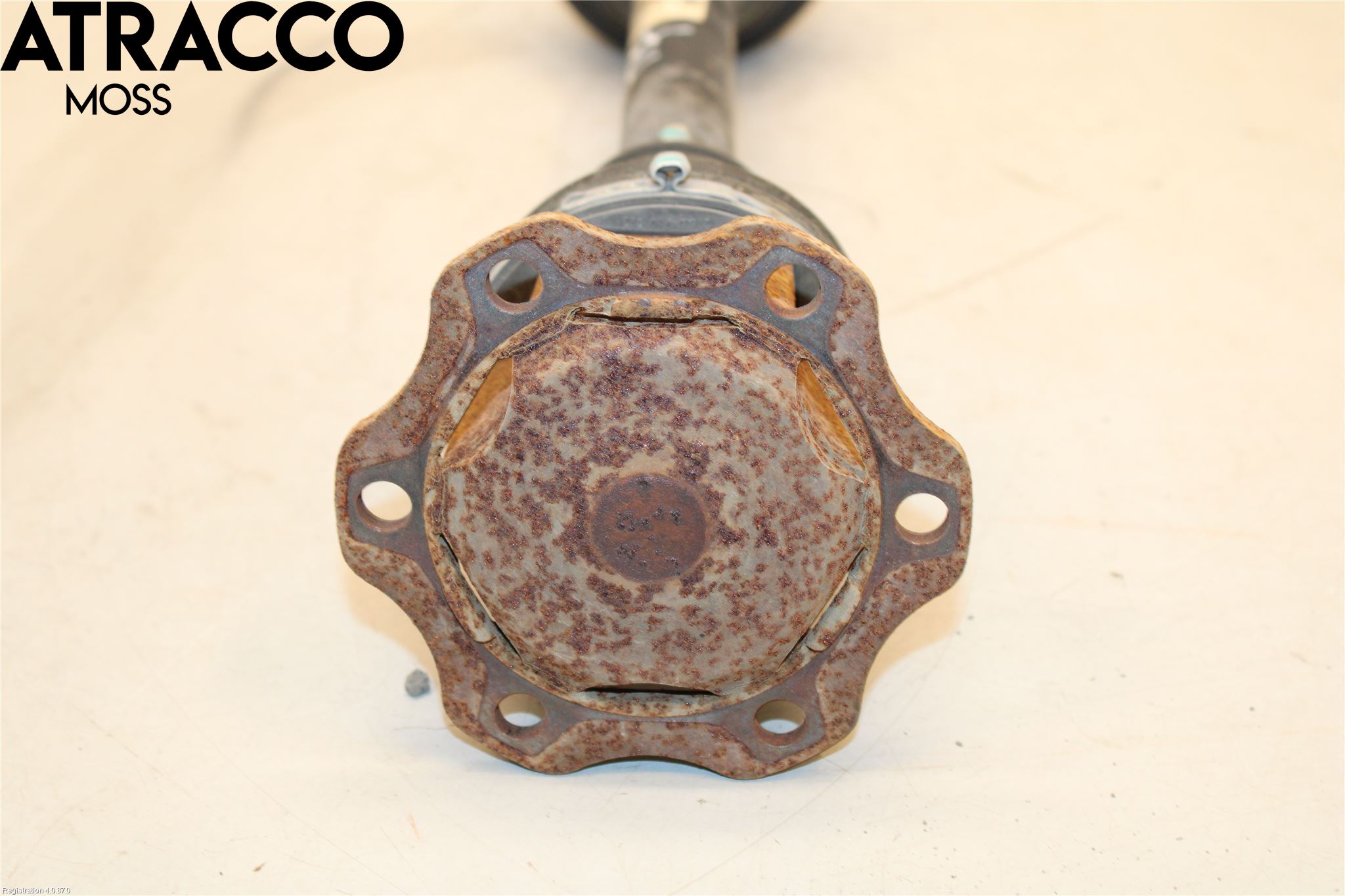 Audi Q5 09-16 Drivaxel Fram Höger