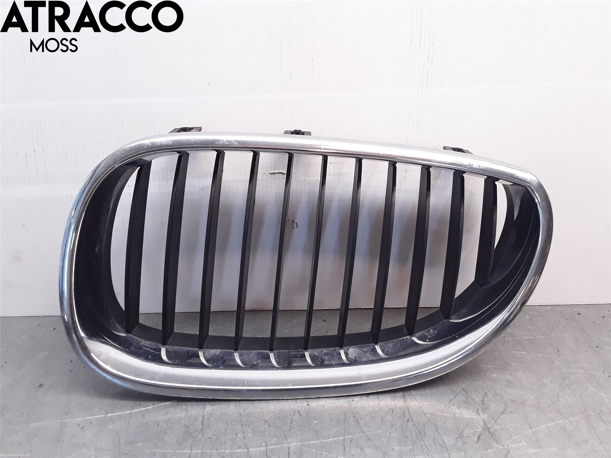 BMW 5 E60/61 Sed/Tou 02-10 Grilldel Vänster