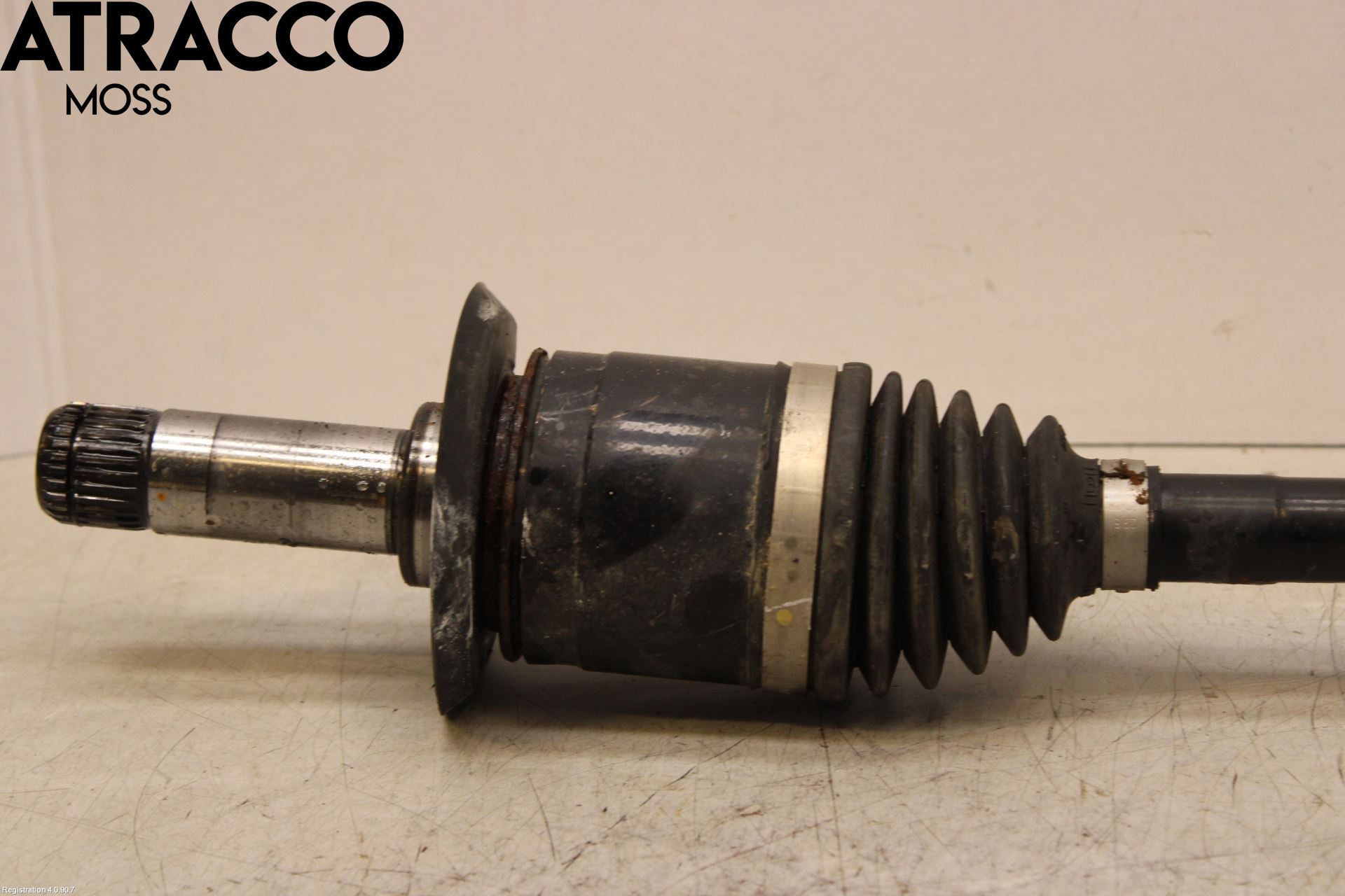 BMW X1 F48 15-22 Drivaxel Bak Vänster
