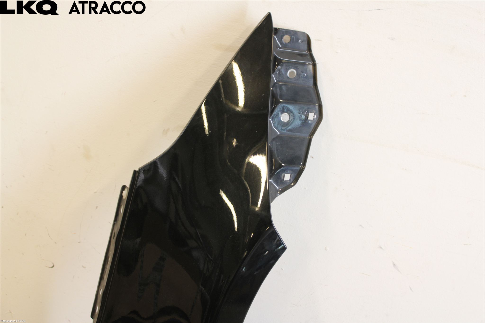Toyota AVENSIS 16-18 Skärm Fram Höger