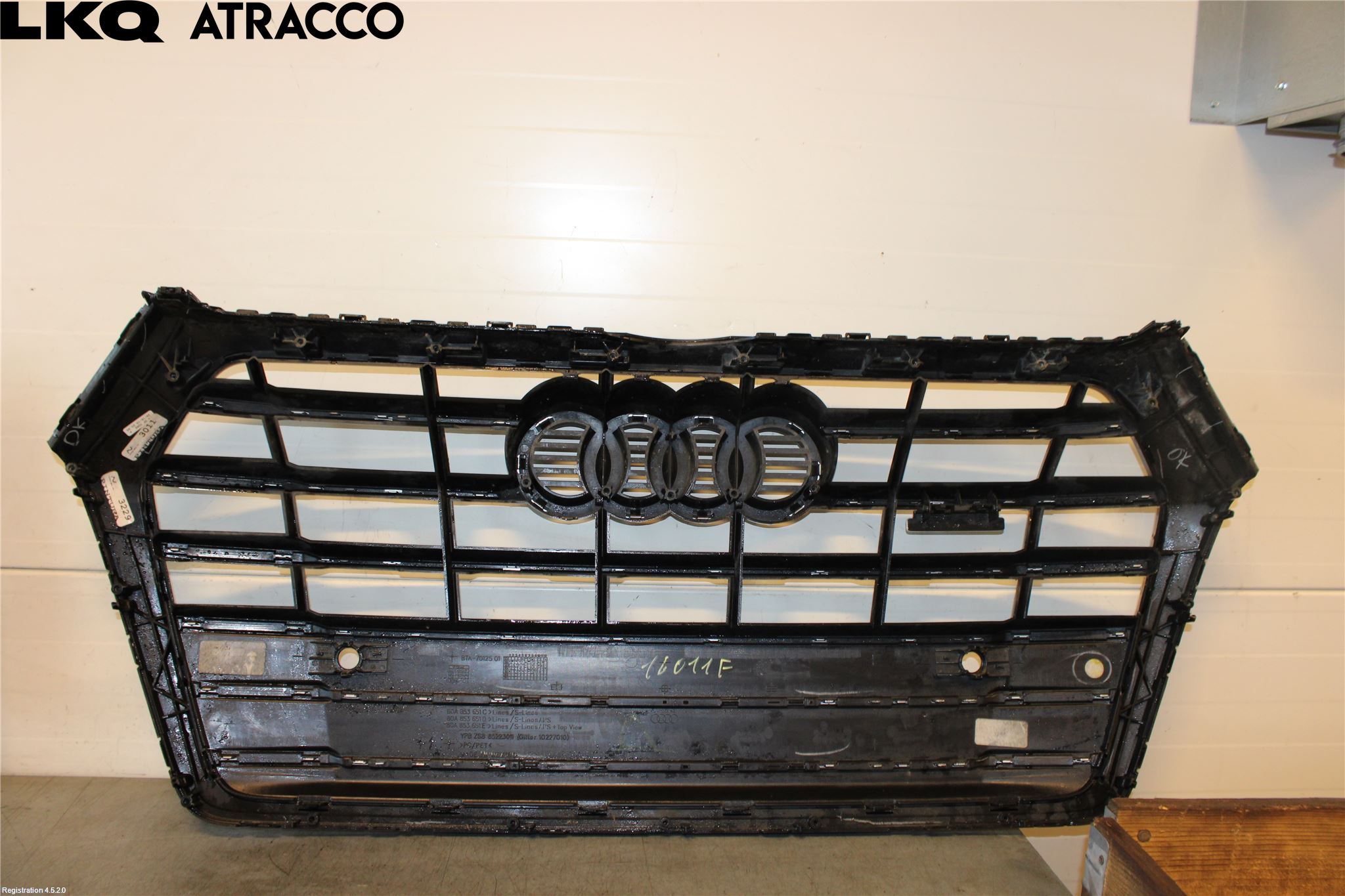 Audi Q5/SQ5 17- Grill Komp