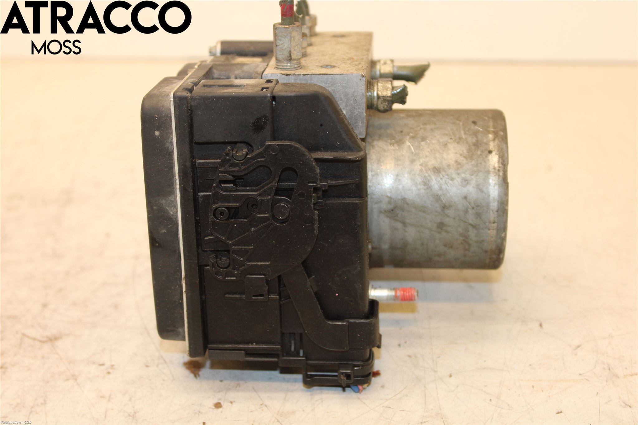 Toyota AVENSIS 09-15 Abs Hydraulaggregat