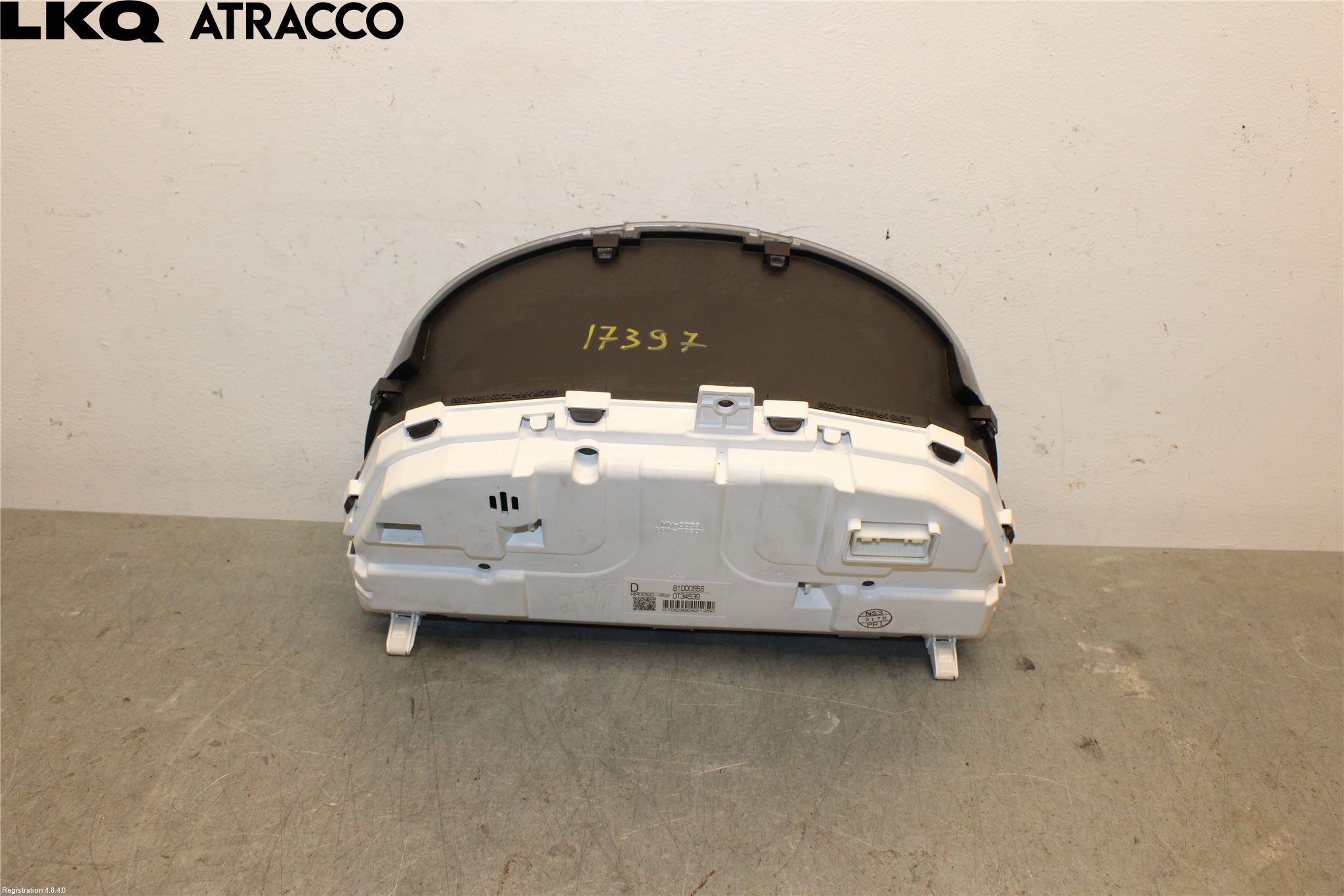 Mitsubishi OUTLANDER 13-21 Instrument Hast