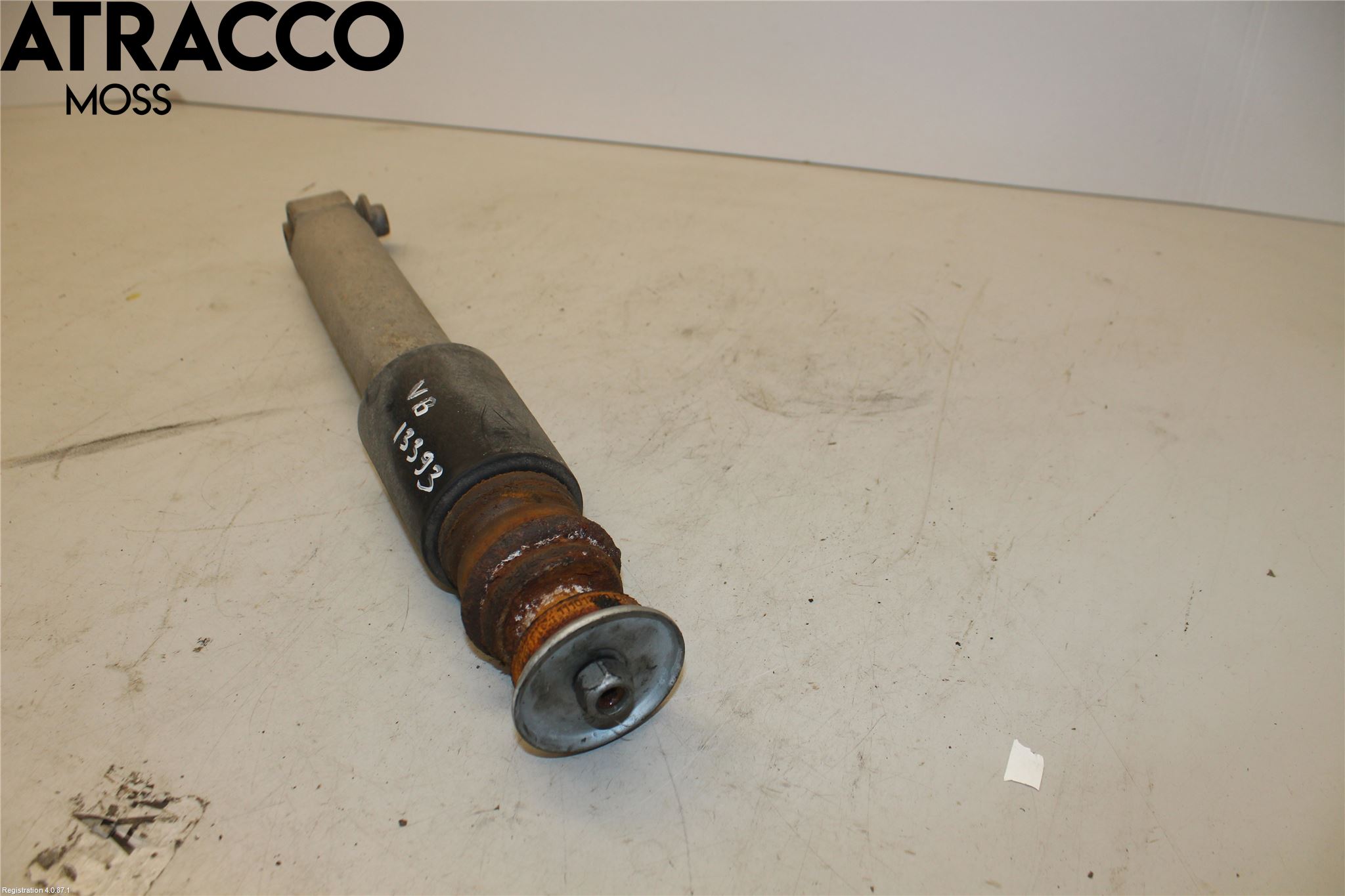 BMW 5 E60/61 Sed/Tou 02-10 Stötdämpare Bak