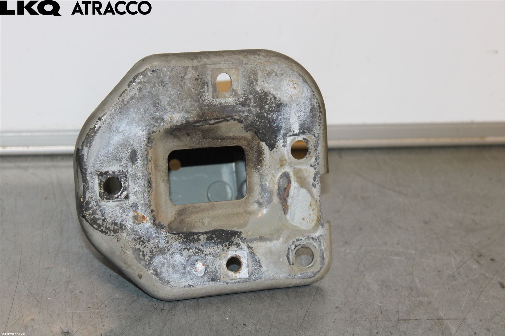 Nissan QASHQAI 14-17 Stötfångarbärjärn Bak