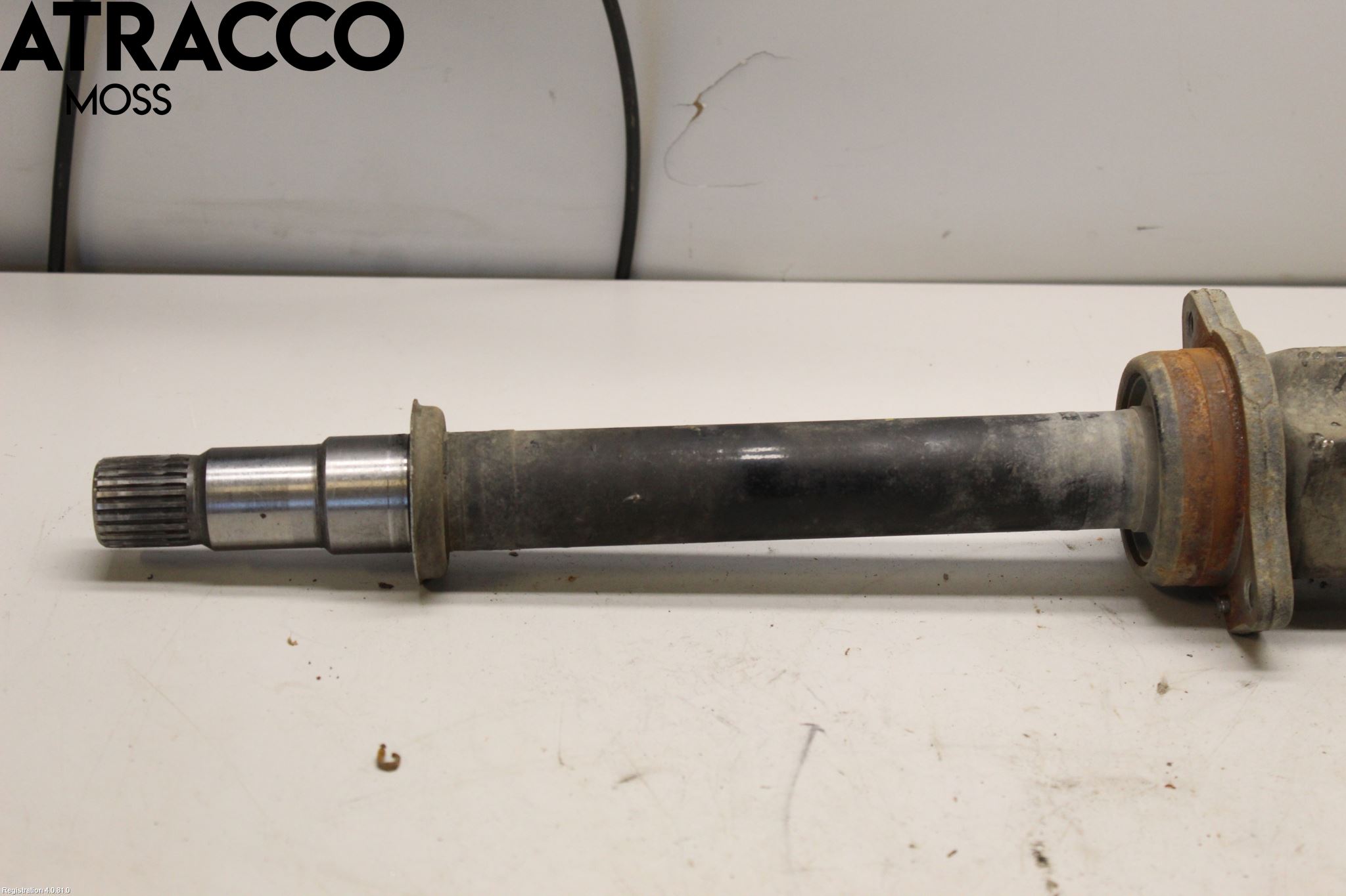 Toyota AVENSIS 07-08 Drivaxel Fram Höger