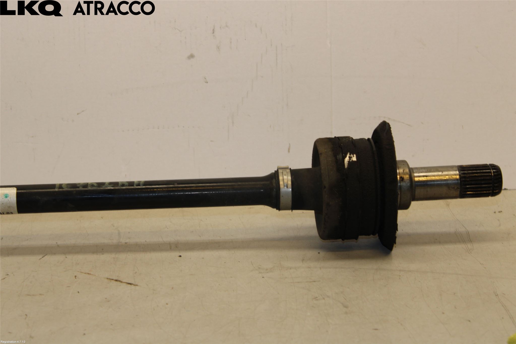 BMW 5 G30/G31/F90 17-23 Drivaxel Bak Höger