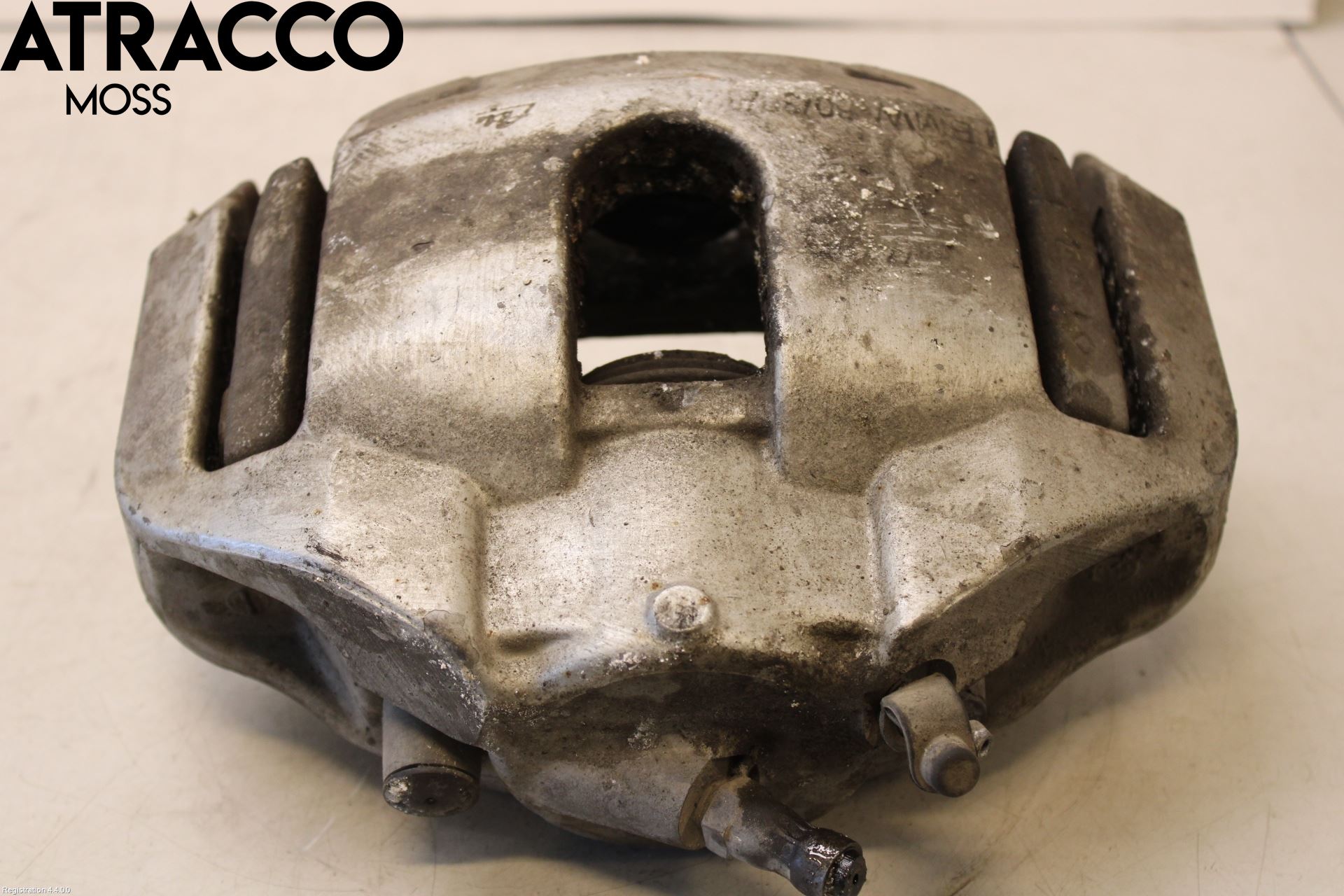 BMW 5 E60/61 Sed/Tou 02-10 Bromsok Fram Vänster