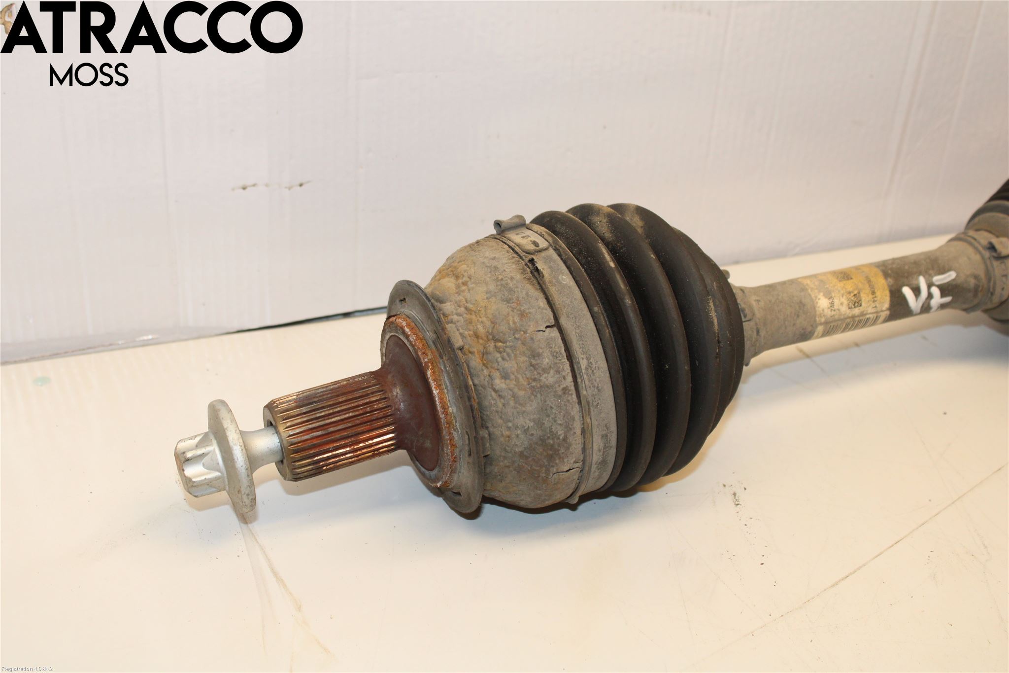 Mercedes-Benz MB GLA-KLASS (X156) 13-20 Drivaxel Fram Vänster