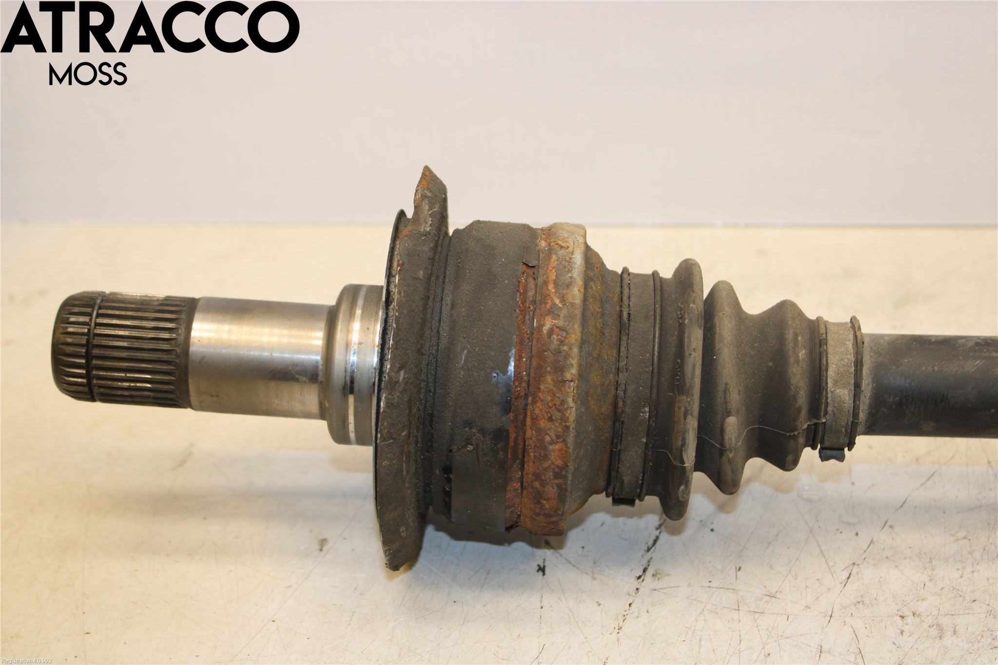 BMW 7 F01/02/03/04 09-15 Drivaxel Bak Höger