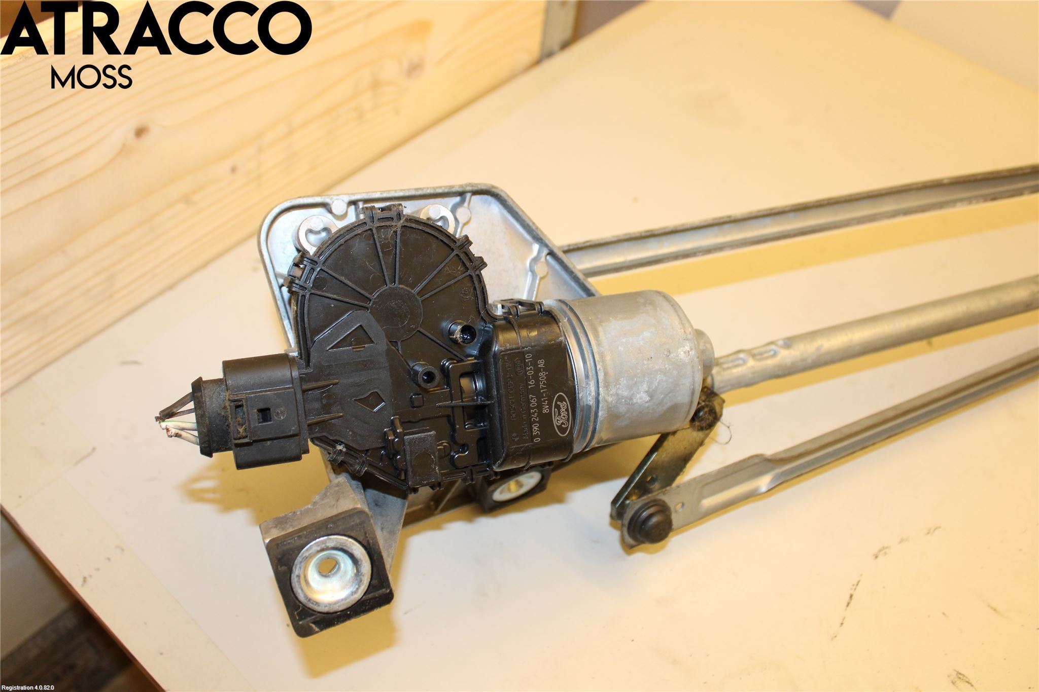 Ford KUGA 08-12 Torkarmotor Vindruta