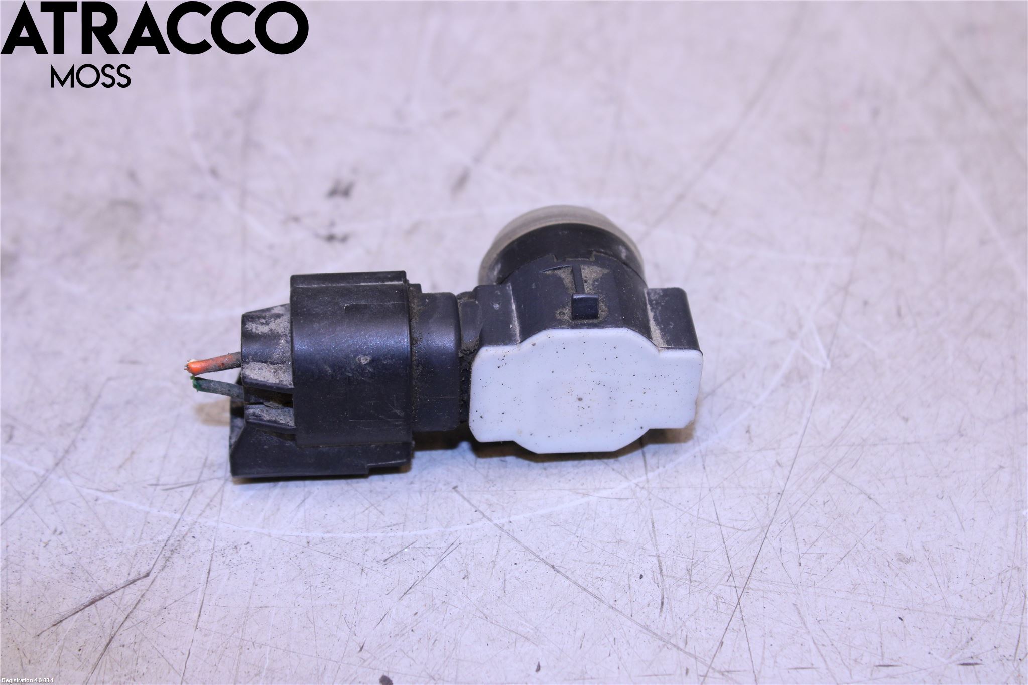 Toyota PROACE II 16- Parkeringshjälp Frontsensor