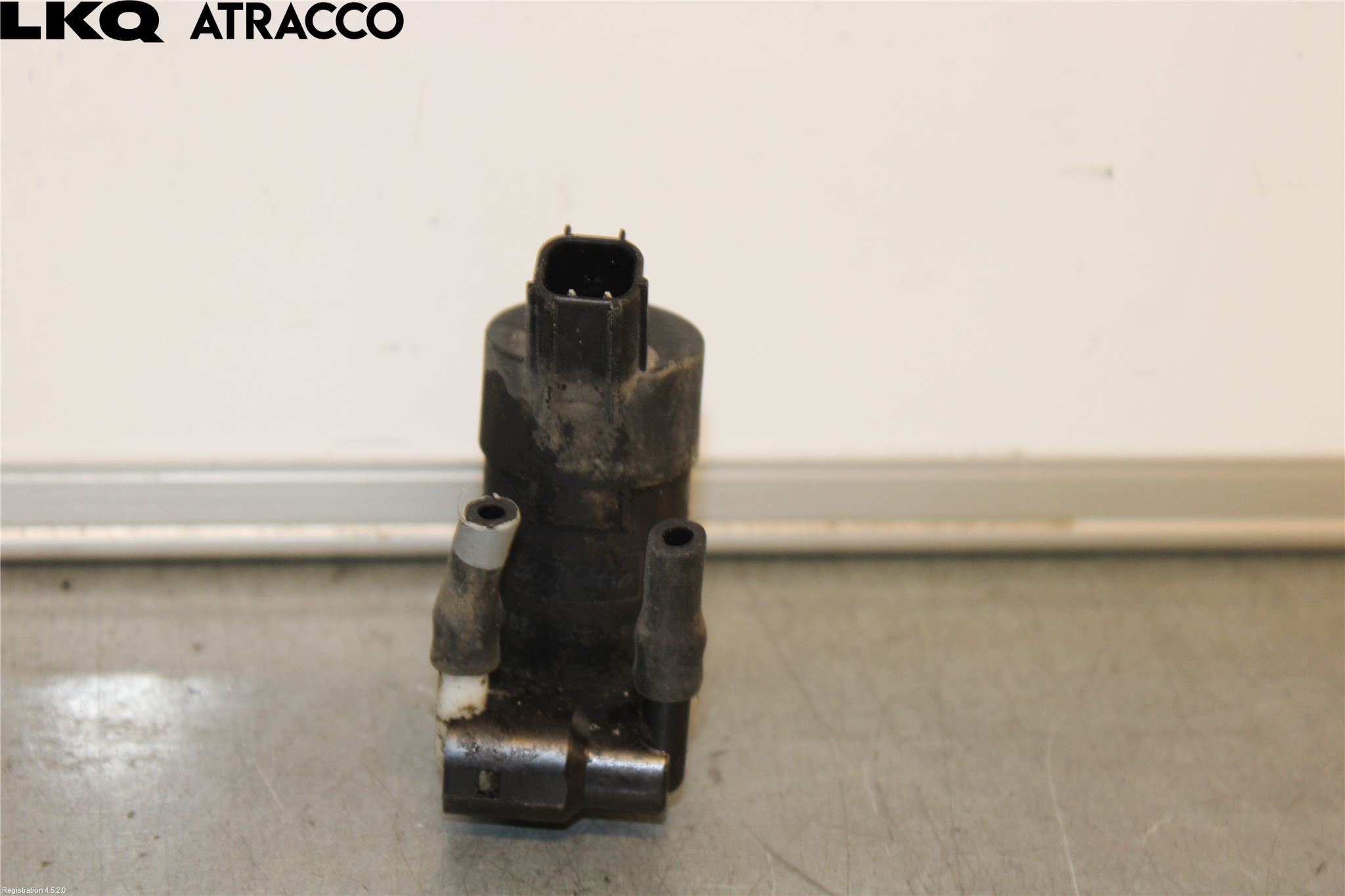 Volvo XC70 08-13 Spolarpump Vindruta
