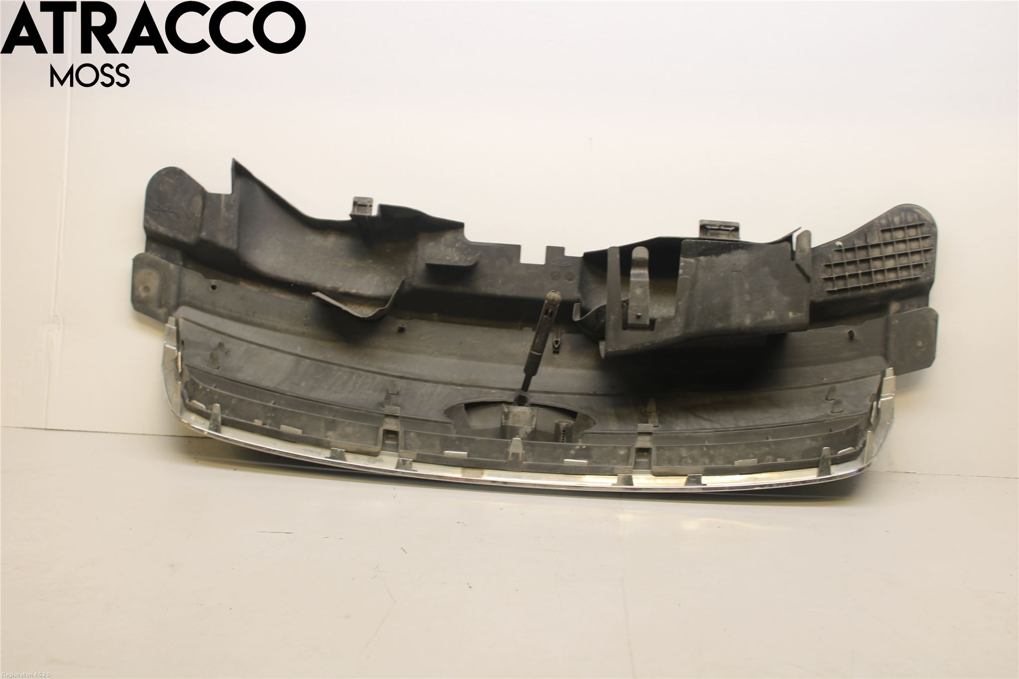 Ford KUGA 08-12 Grill Komp