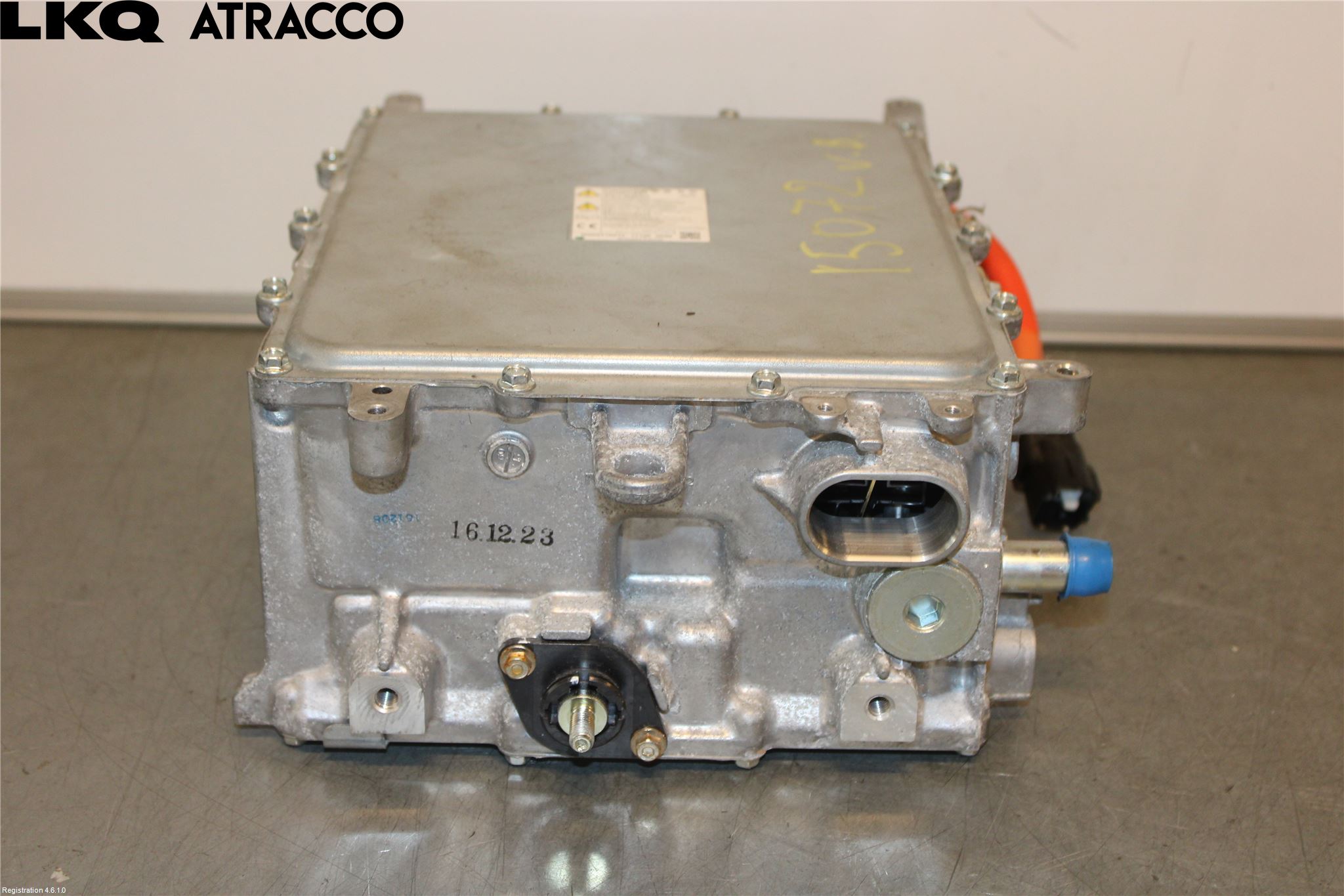 Mitsubishi OUTLANDER 13-21 Batteriladdare Högspänning