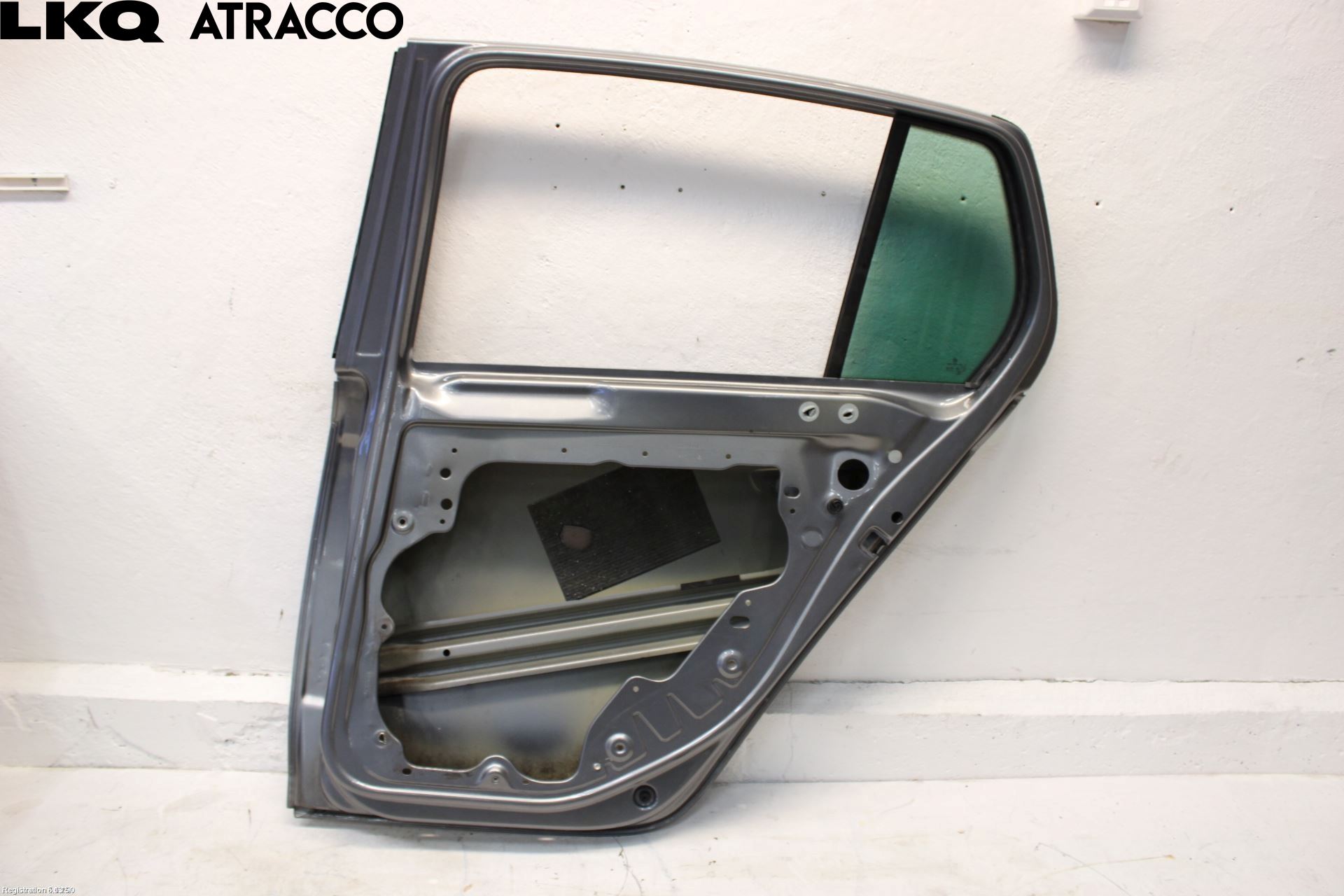 Volkswagen VW GOLF VI 09-13 Dörr Bak Höger