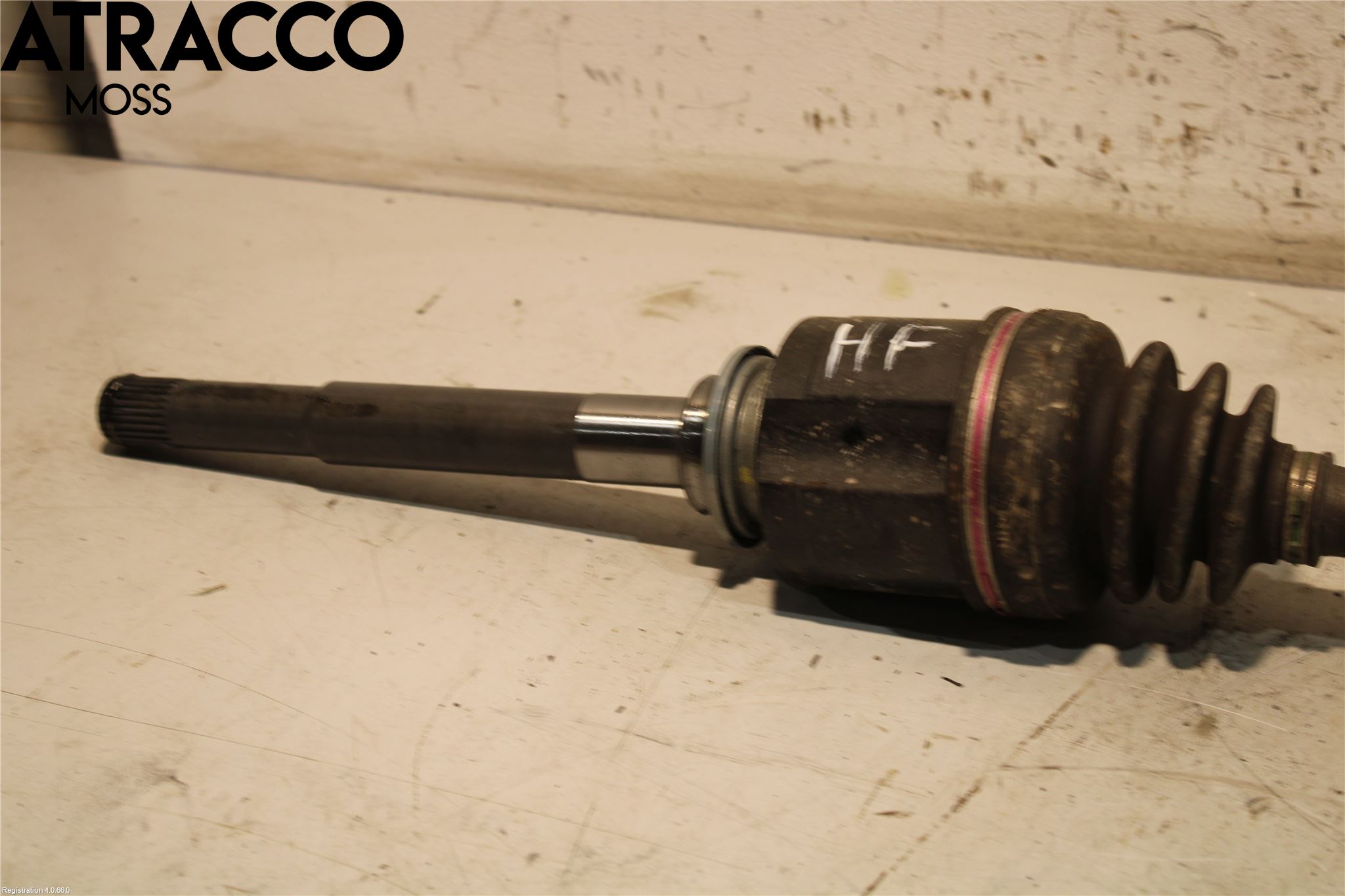 Mitsubishi ECLIPS CROSS Drivaxel Fram Höger