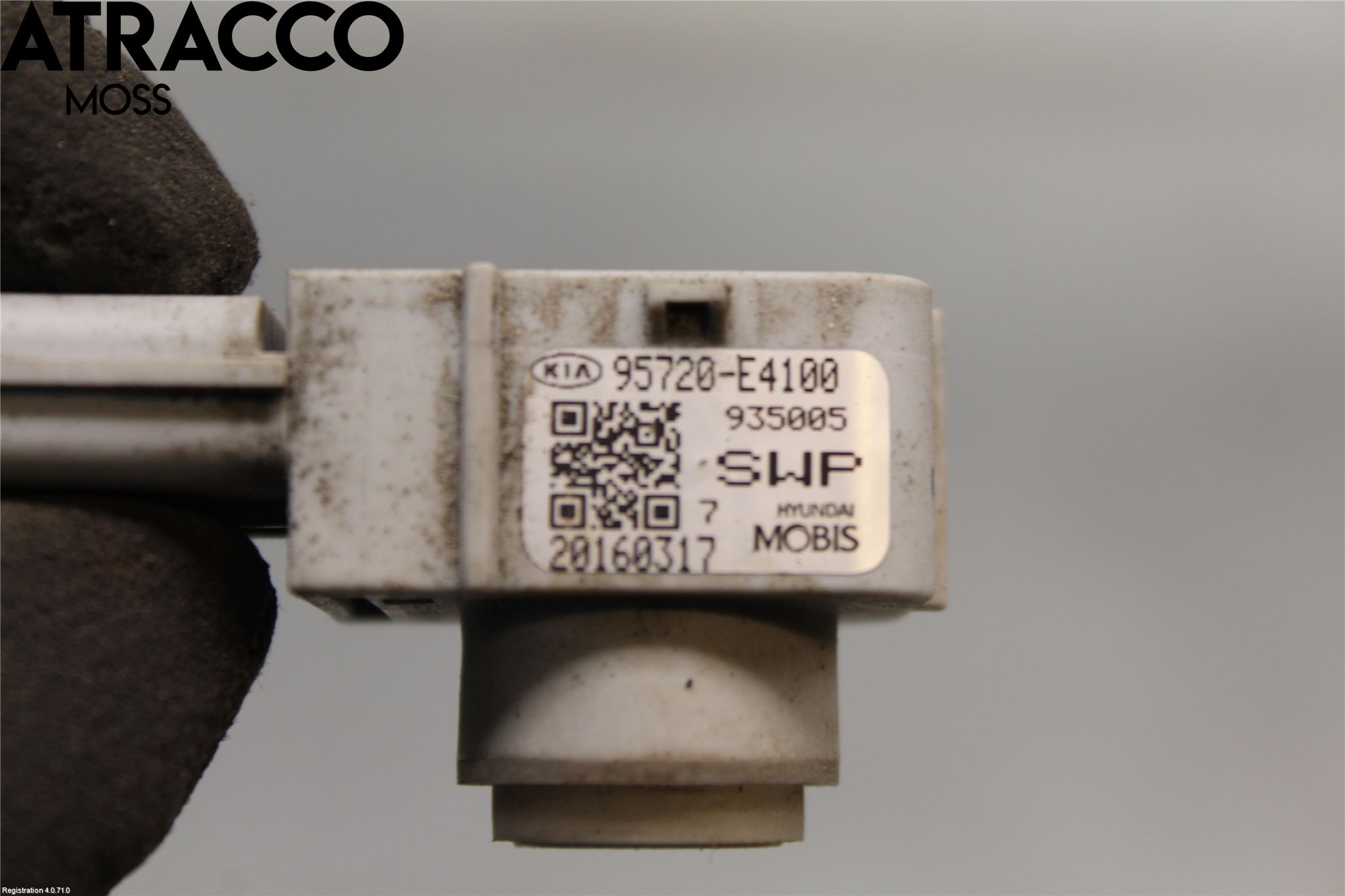 Kia SOUL 09- Parkeringshjälp Backsensor